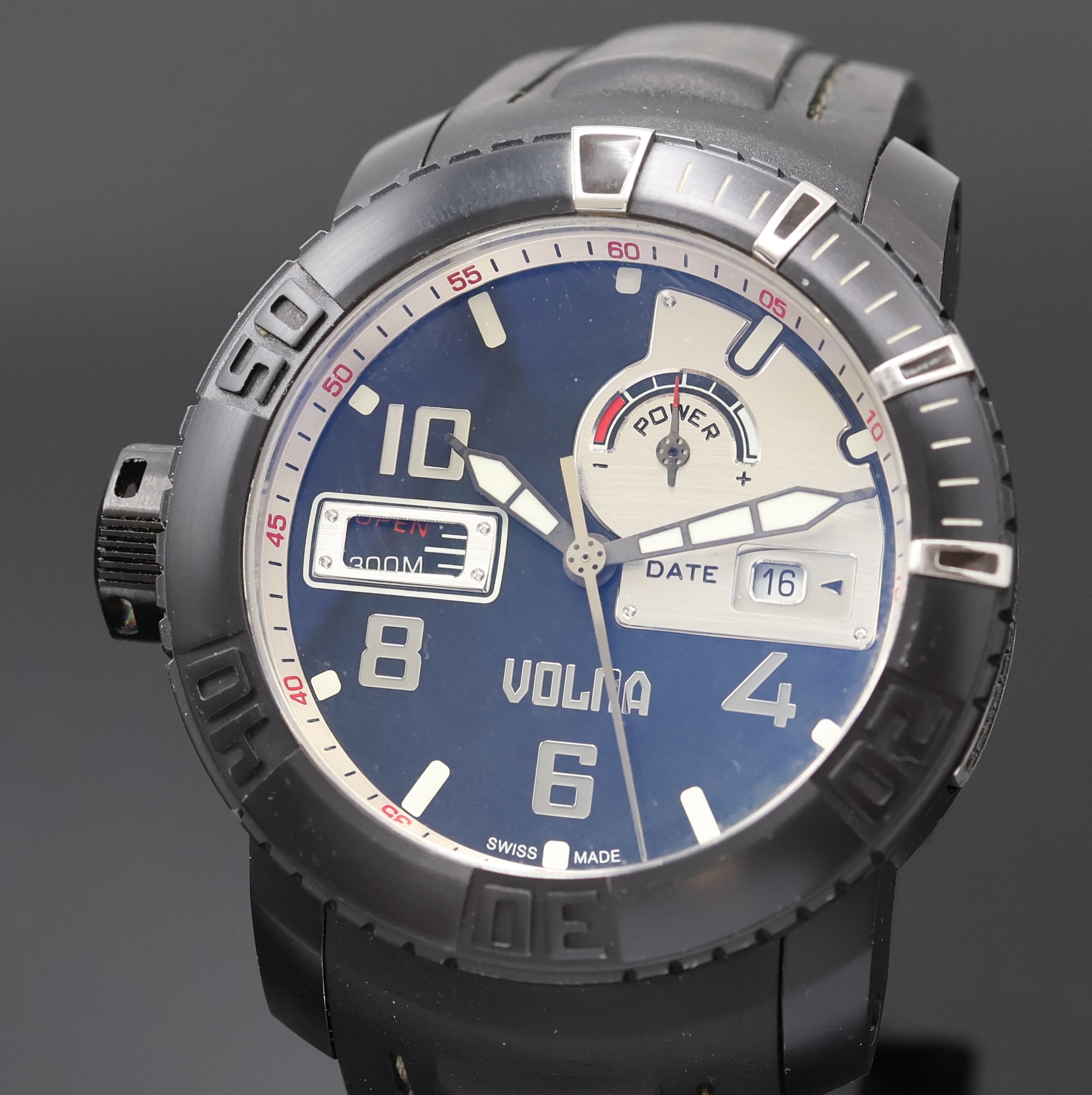 Detail a: VOLNA Typhoon Herrenarmbanduhr in Stahl, Schweiz um 2015, Automatik, geschw. Edelstahlgeh. inkl. orig. Kautschukband m. Dornschl., Boden 8-fach ...