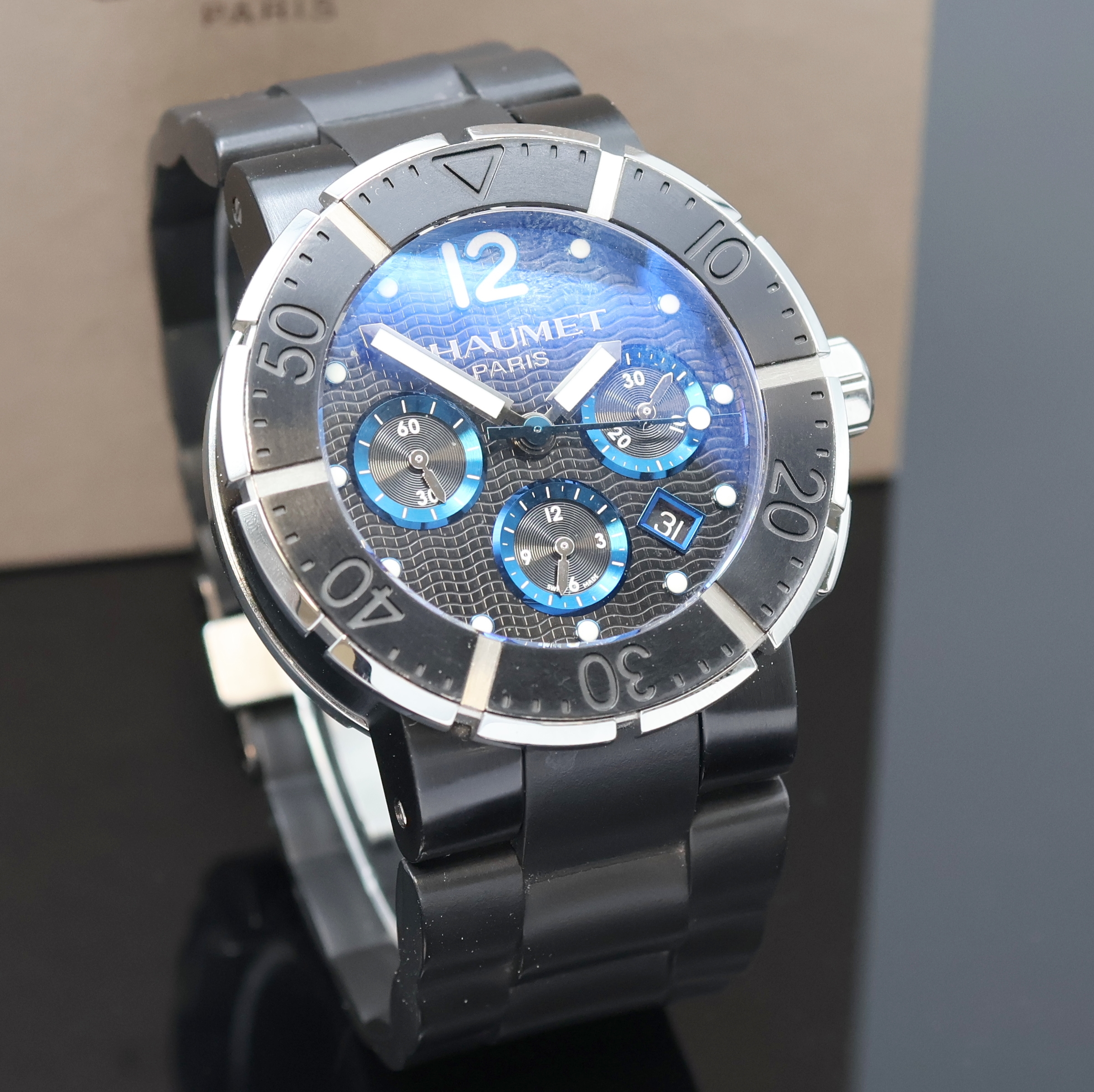 Detail b: CHAUMET Armbandchronograph in Titan/Stahl, Schweiz um 2010, Automatik, beids. vergl. Geh., orig. Kautschukband m. dopp. Faltschl., Boden 8-fach ...