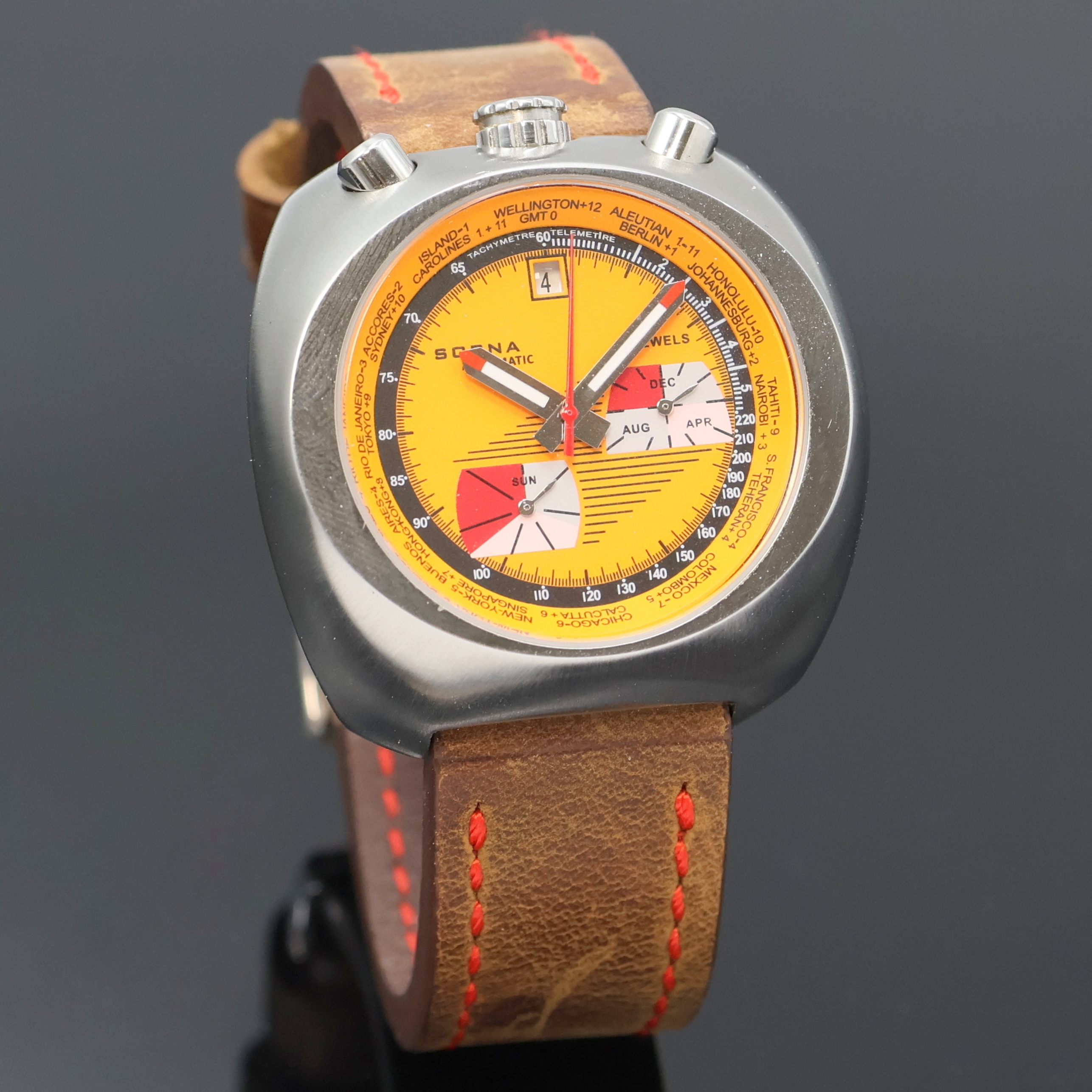 Detail b: SORNA Herrenarmbanduhr in Stahl, Schweiz um 2020, Automatik, Edelstahlgeh., Boden verschr., Drücker f. Monat u. Tag, Innenlünette m. ...