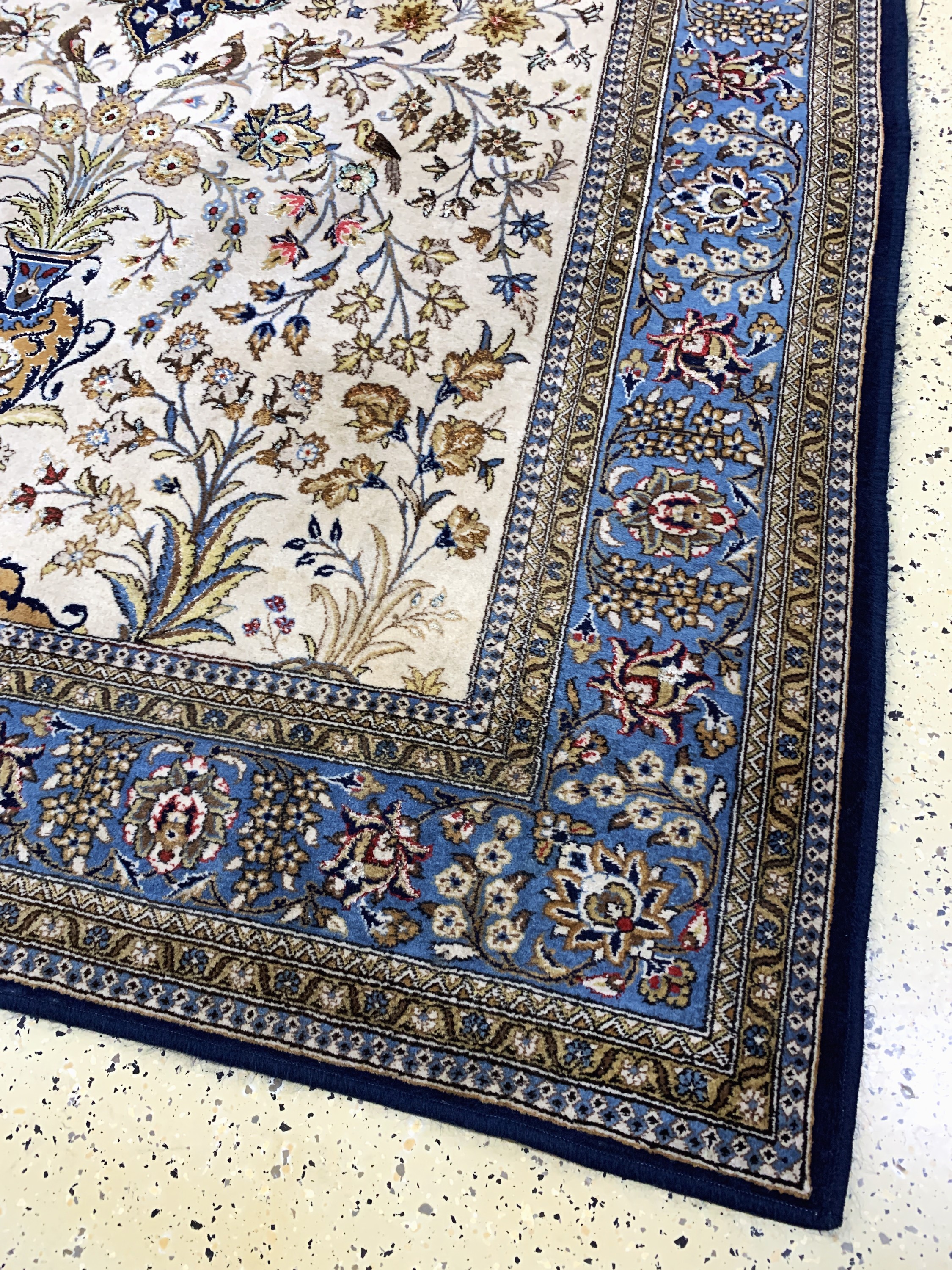 Detail a: Ghom alt, Persien, Mitte 20.Jhd, Wolle mit Seide, ca. 303 x 195 cm, Reinigungsbedürftig, EHZ: 2