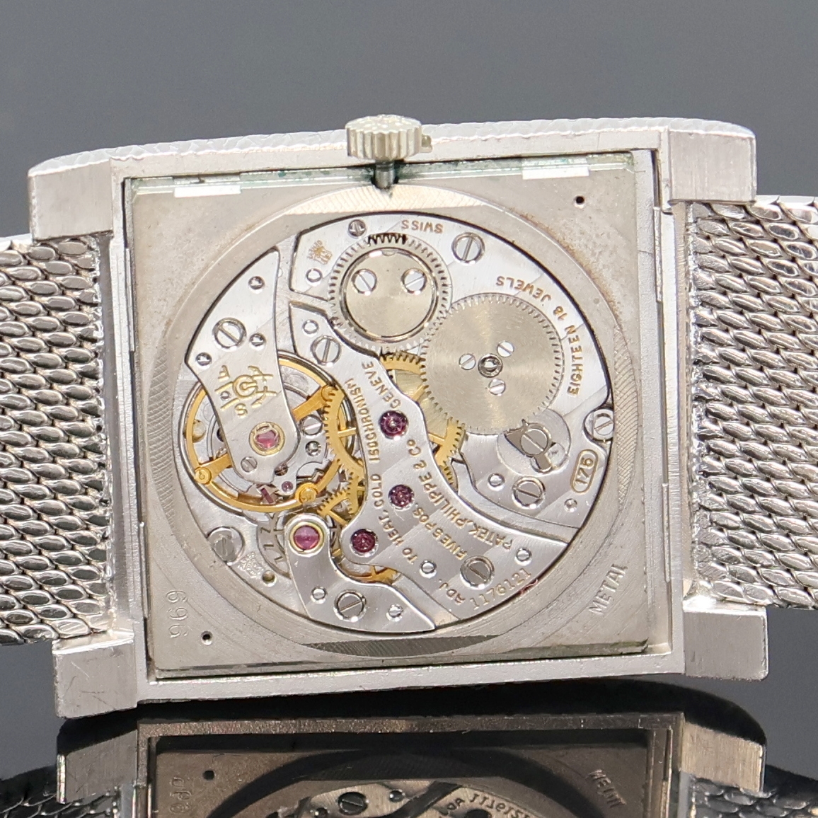 Detail g: PATEK PHILIPPE seltene und schwere Armbanduhr in WG 750/000 Referenz 3553 1, Schweiz um 1970, Handaufzug, 2-tlg. Geh., Boden aufgedr., orig. ...