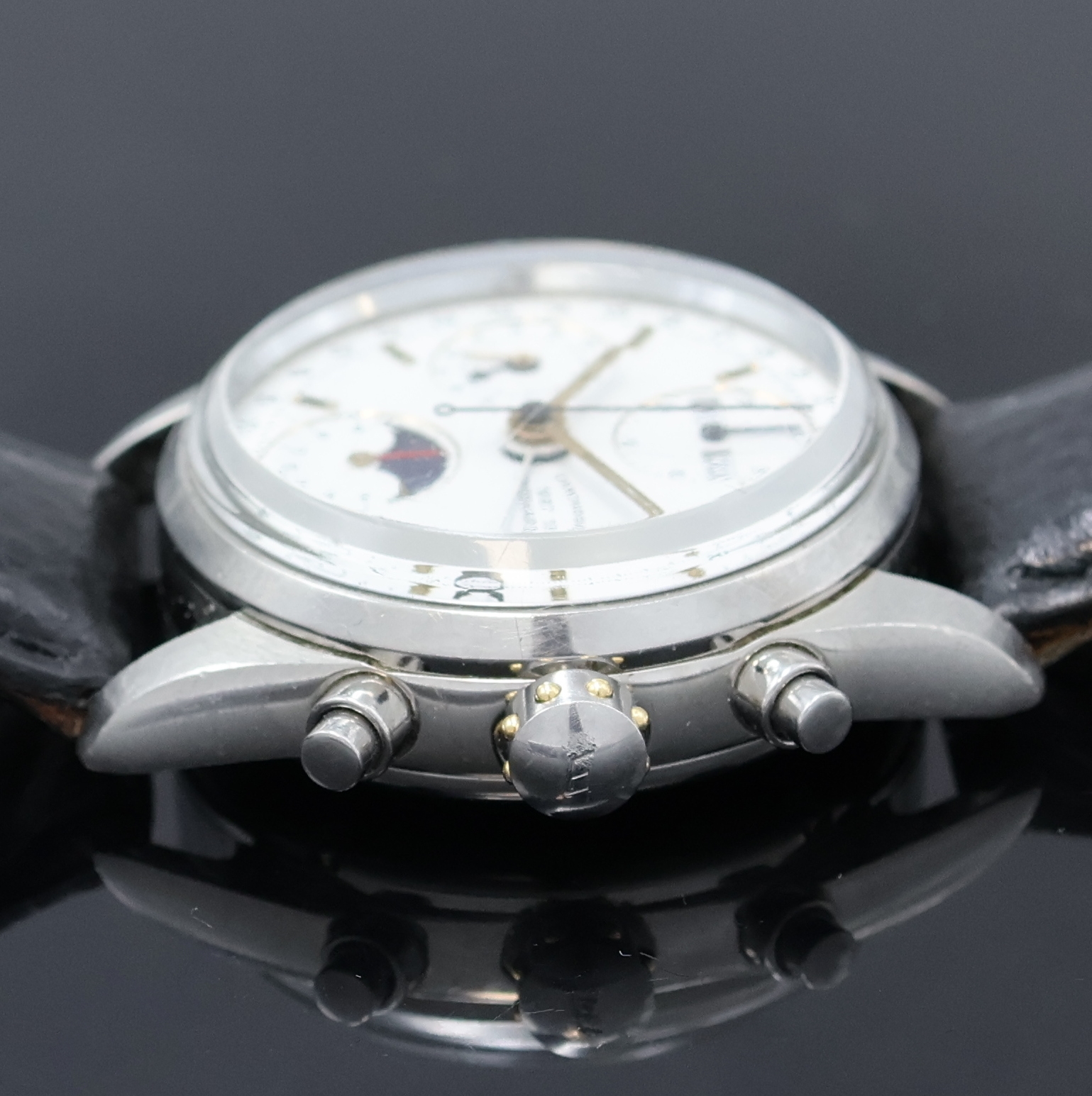 Detail c: EBERHARD & Co Navy Master Armbandchronograph mit Mondphase und Vollkalender in Stahl, Schweiz um 1995, Automatik, 2-tlg. Geh., Boden u. Krone ...
