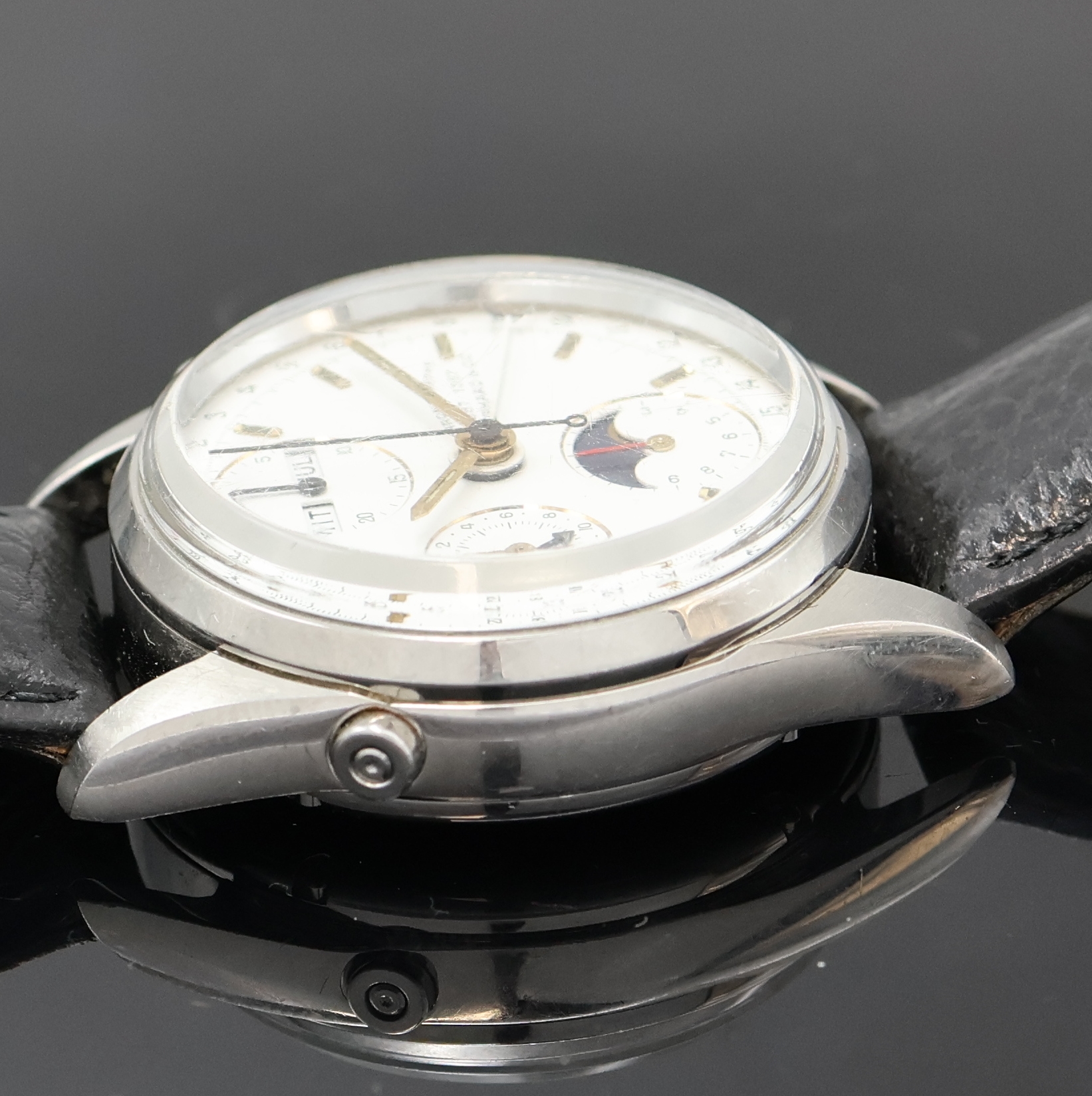 Detail d: EBERHARD & Co Navy Master Armbandchronograph mit Mondphase und Vollkalender in Stahl, Schweiz um 1995, Automatik, 2-tlg. Geh., Boden u. Krone ...