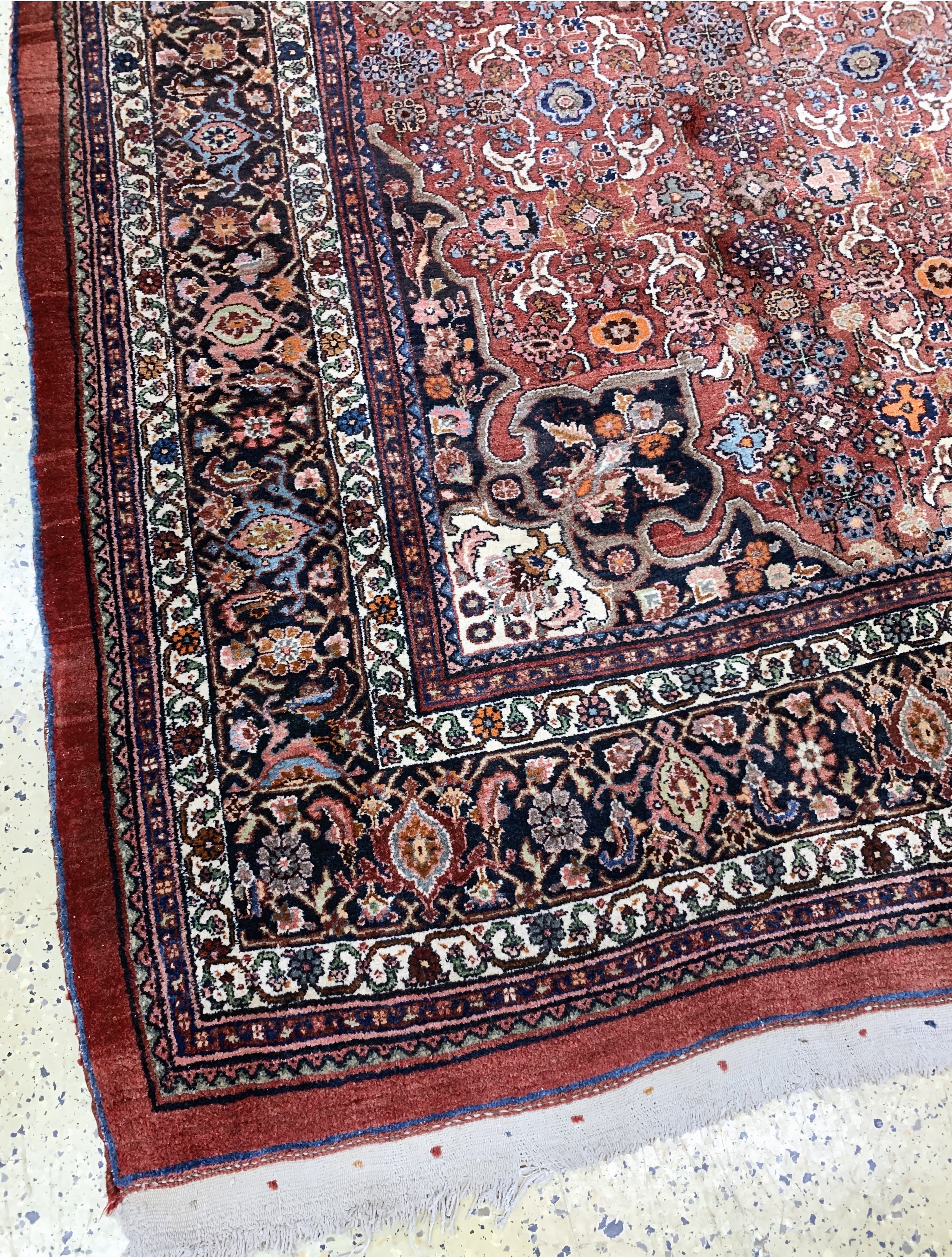 Detail i: Bidjar, Persien, Mitte 20.Jhd., Wolle auf Baumwolle, ca. 408 x 310 cm, EHZ: 2, verblasst