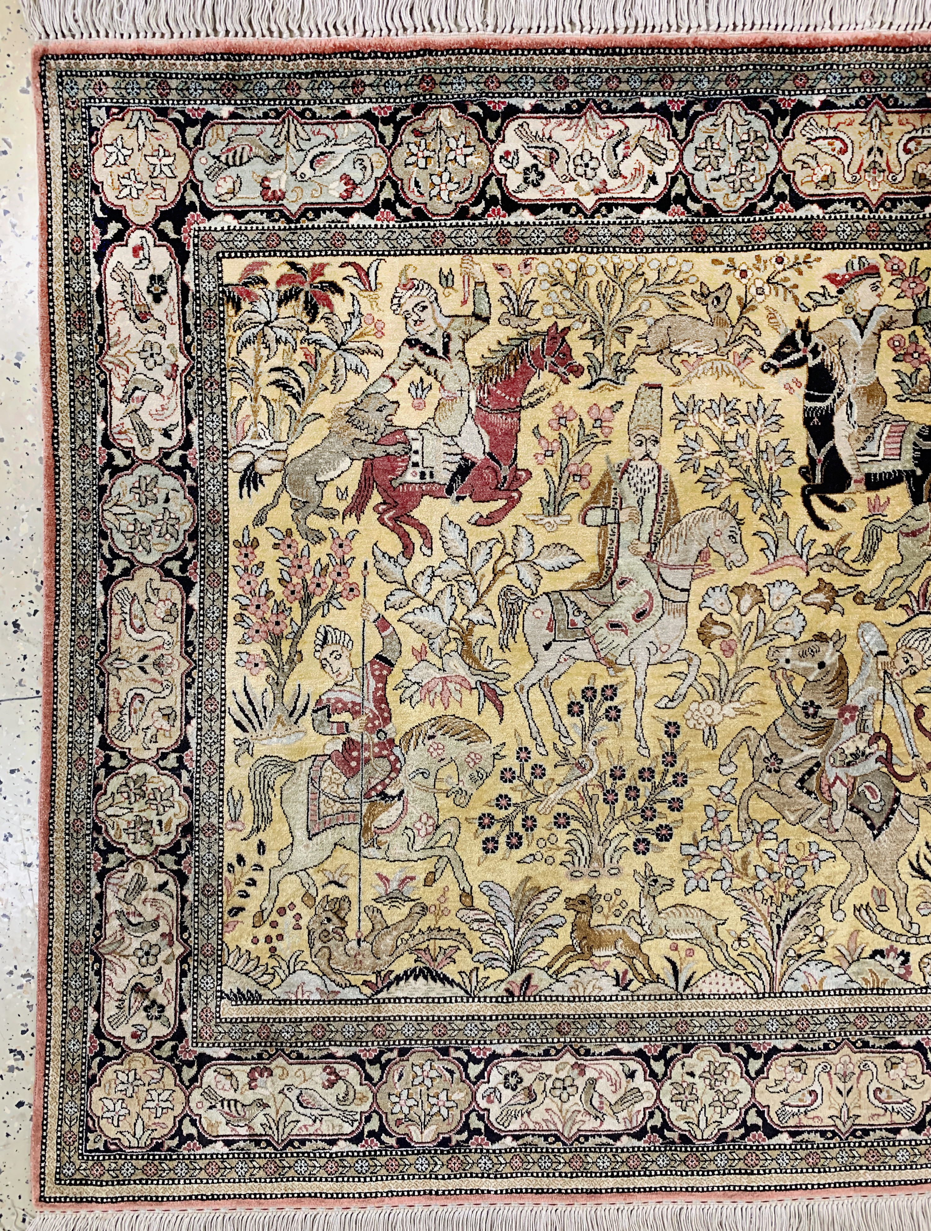 Detail c: Ghom Seide, Persien, Ende 20.Jhd., reine Naturseide, ca. 156 x 108 cm, EHZ: 1-2