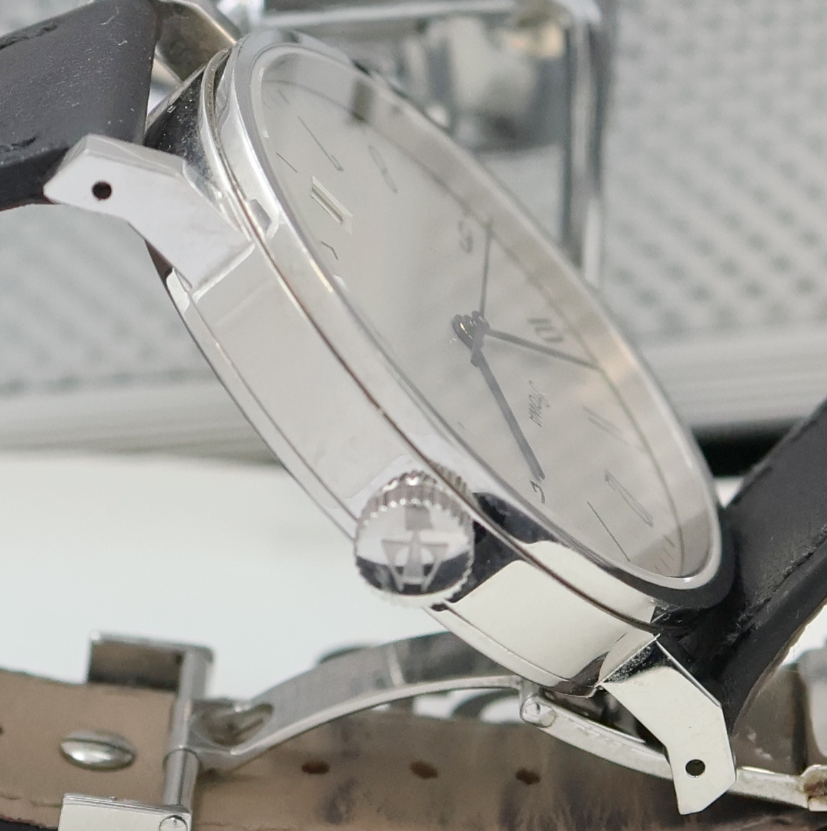 Detail d: STOWA Antea Edition Museum Herrenarmbanduhr, Deutschland verk. lt. beil. Garantie 09/2009, Automatik, beids. vergl. Edelstahlgeh., Boden 6-fach ...