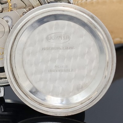27023203g - DOXA Herrenarmbanduhr in Stahl, Schweiz um 1960, Automatik, Boden verschr., silb. ...