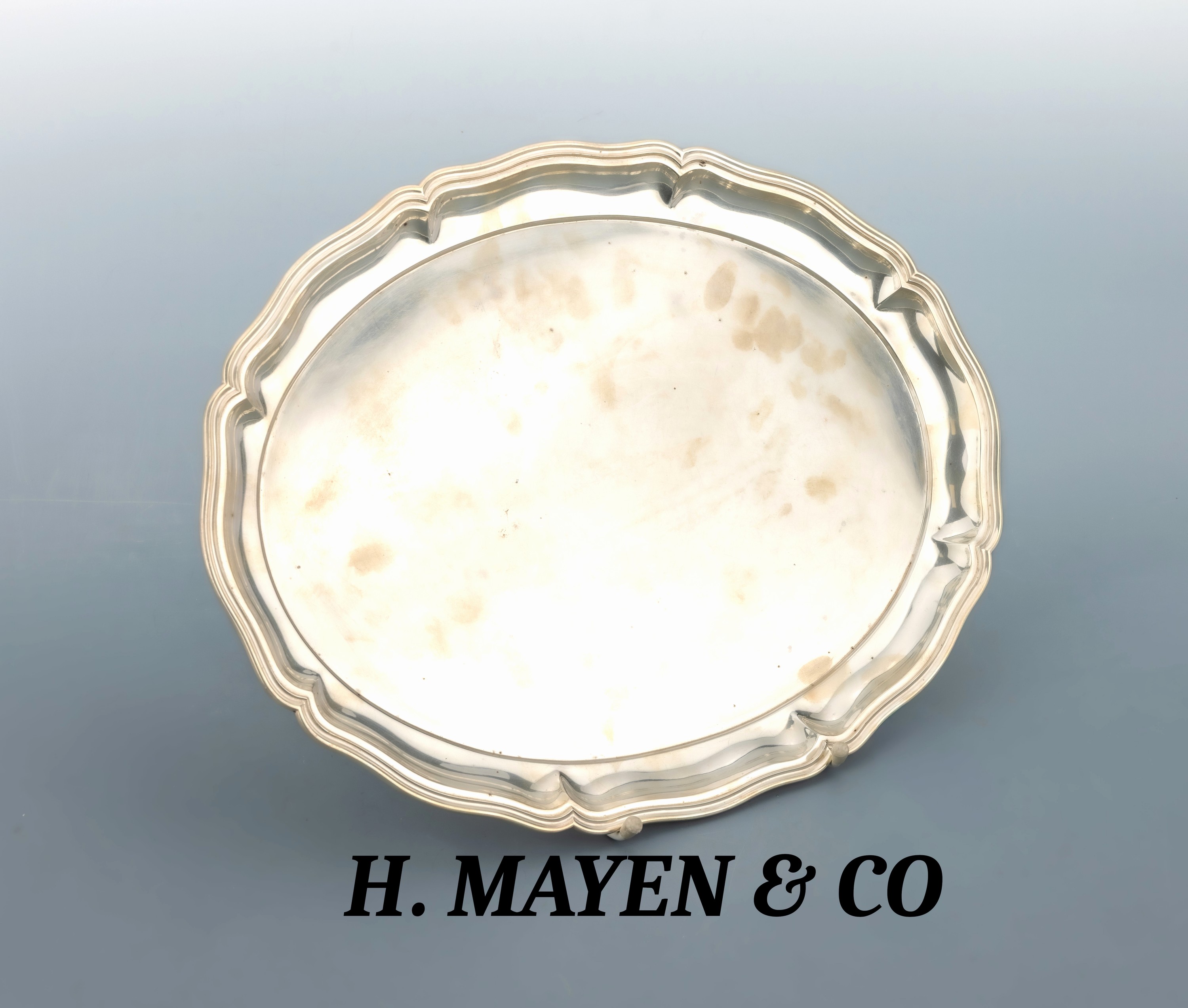 Image 27023407 - Großes Tablett, deutsch um 1900-1910, 800erSilber, schlichte ovale Form, l. ...