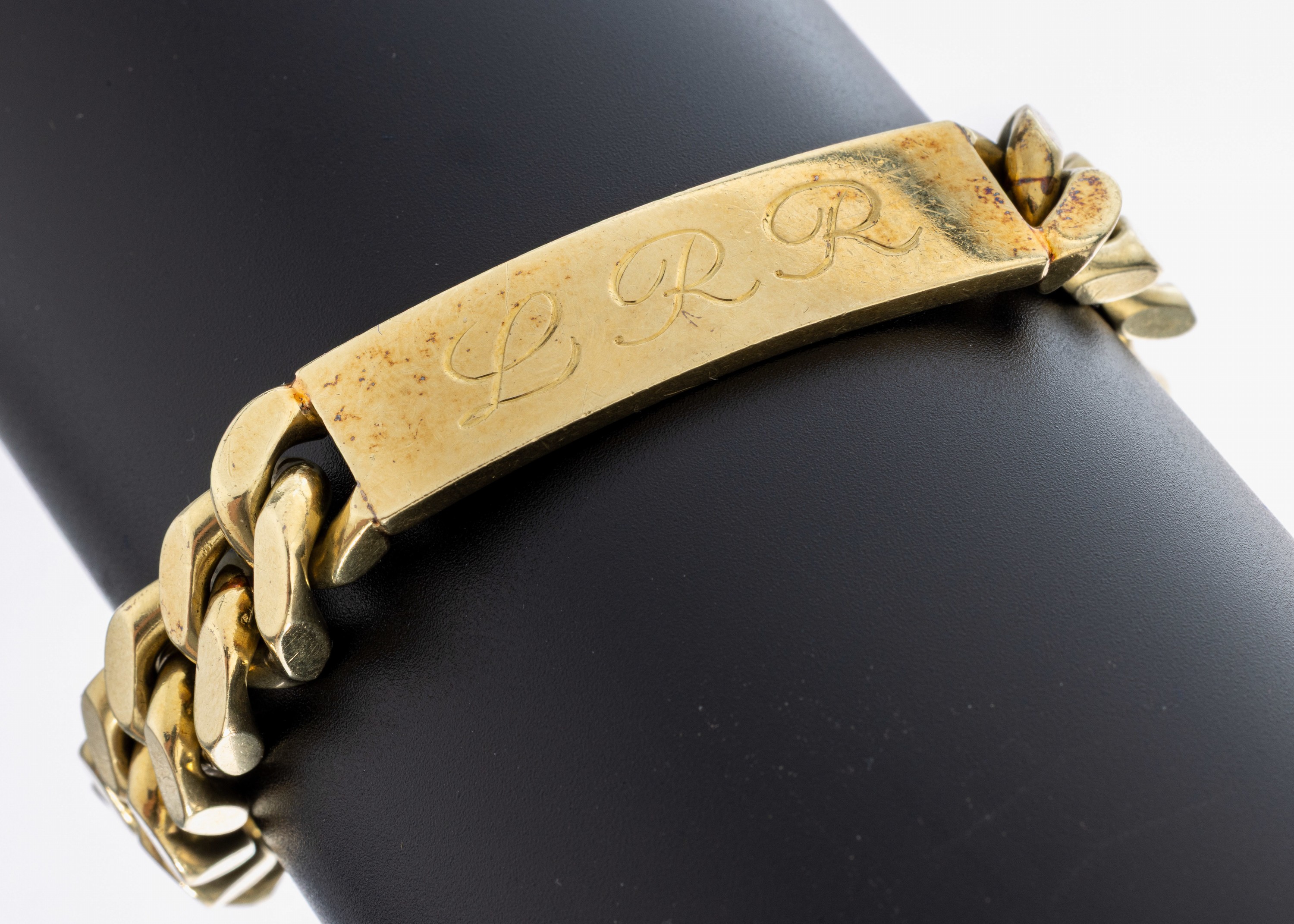 Image 27023413 - Massives 14 kt Gold Armband, GG 585/000, Gravurplatte vs. LRR rs. 24.12.1975, endlos, ...