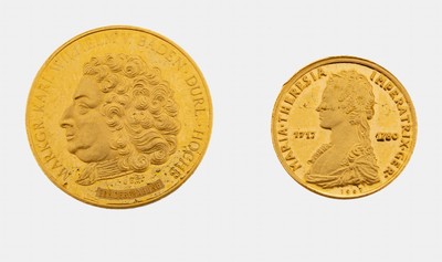 Image Konvolut 2 Goldmedaillen, 1 x GG 986/000, AV: Markgraf Karl Wilhelm von Baden, RV: 252 ...