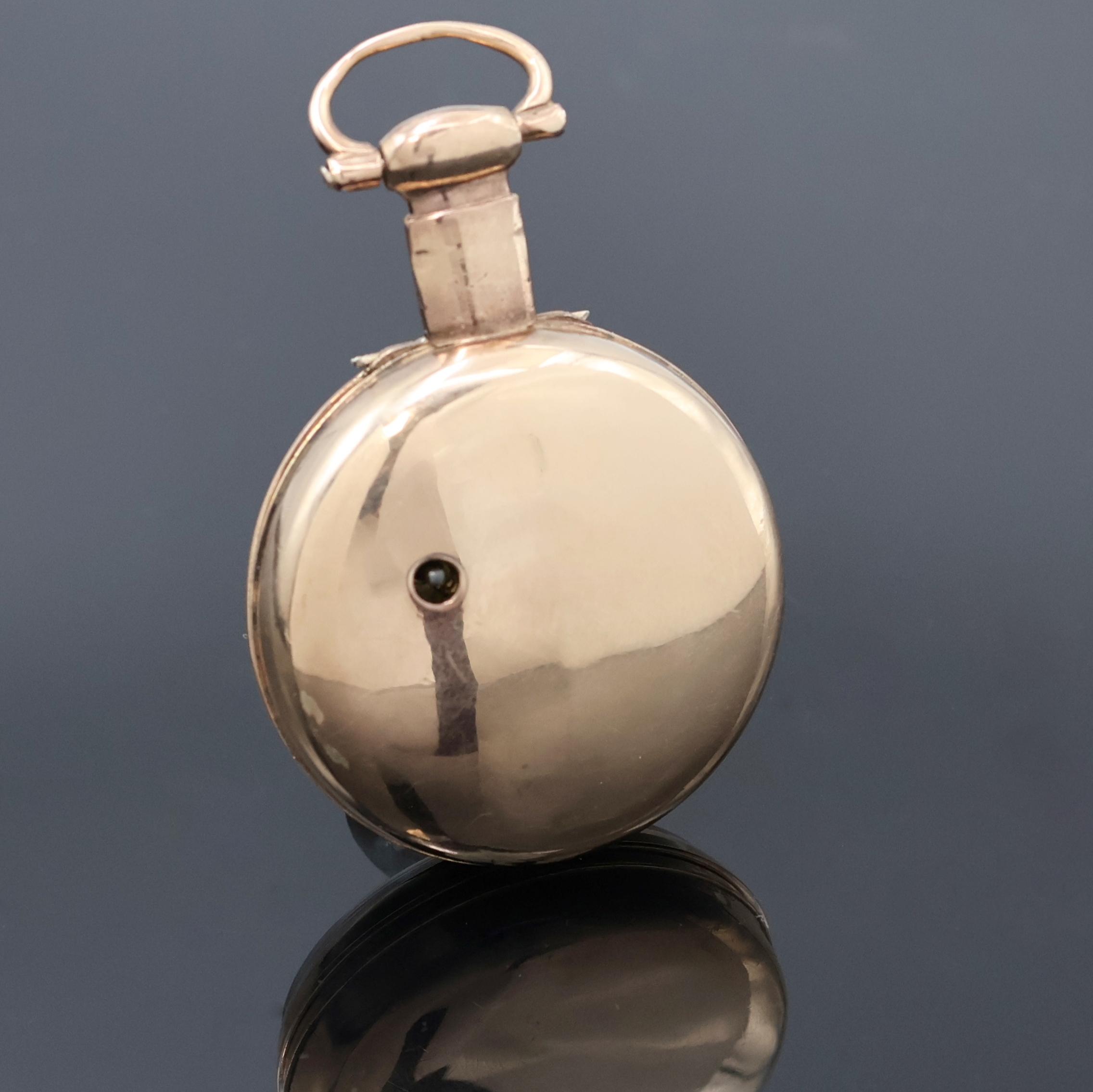 Detail a: PRIOR London vergoldete Spindeltaschenuhr, um 1820, Schlüsselaufzug, glattes Geh., Übergeh. fehlt, Emailzifferbl., röm. Zahlen, verg. Werk m. ...