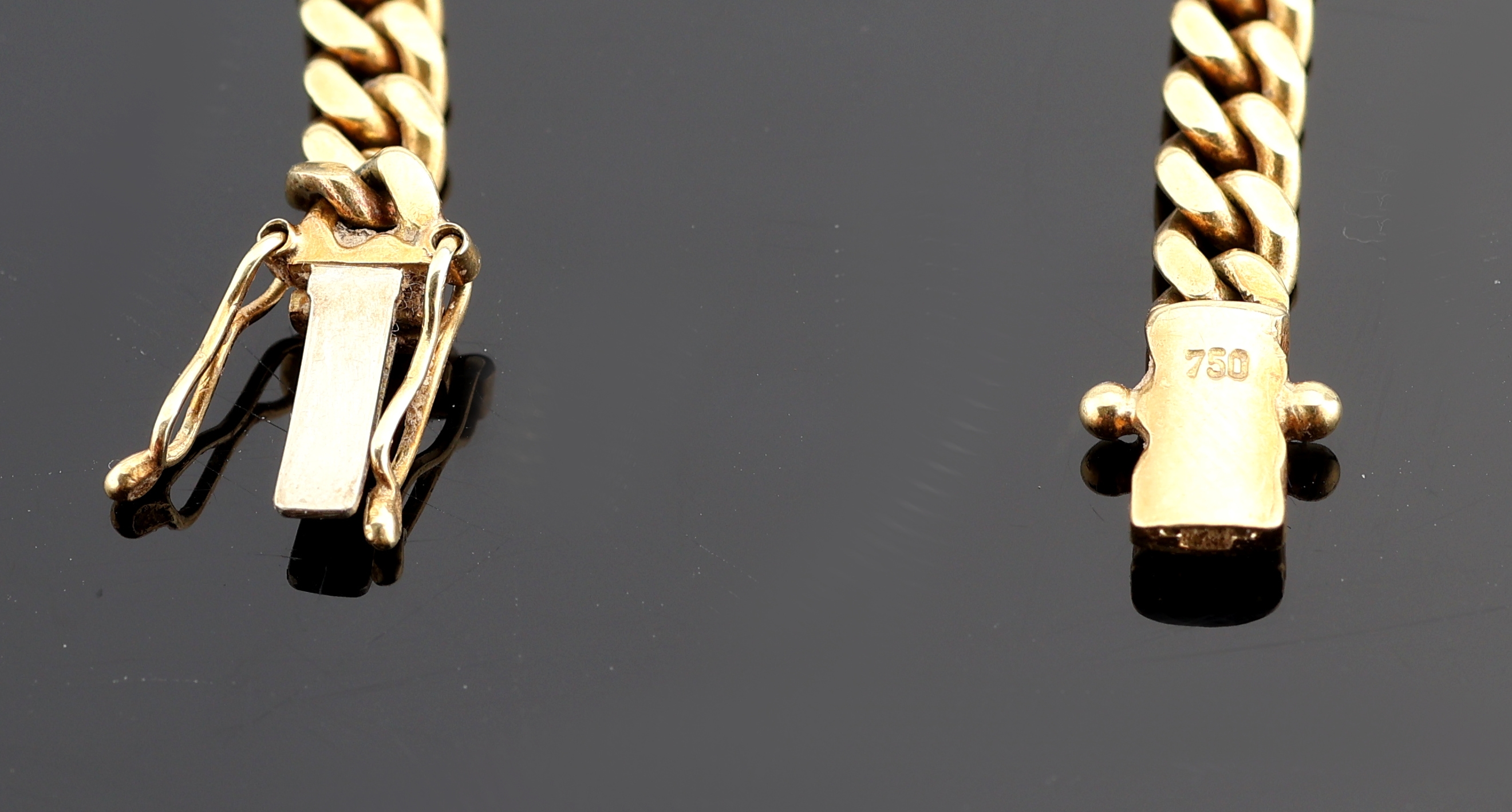 Detail b: 18 kt Gold Brillant-Collier, GG 750/000, Brillant ca. 0.15 ct Weiß/si, L. ca. 42 cm, Kastenschloss mit 2 Sicherheitsachten, ca. 34.5 g