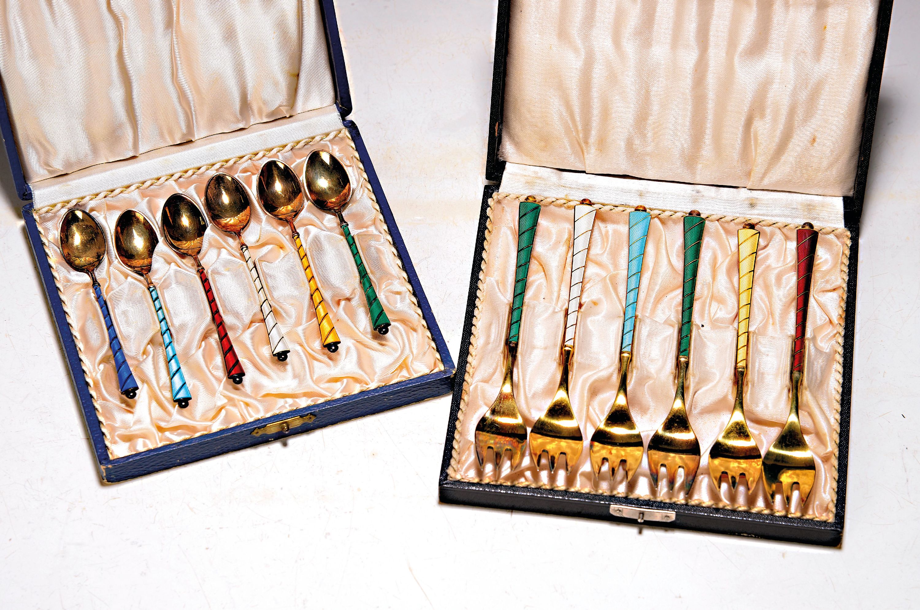 Image 27023870 - 6 Kuchengabeln und 6 Mokkalöffel, Silber, Egon Lauridsen, Copenhagen, Dänemark, wohl ...