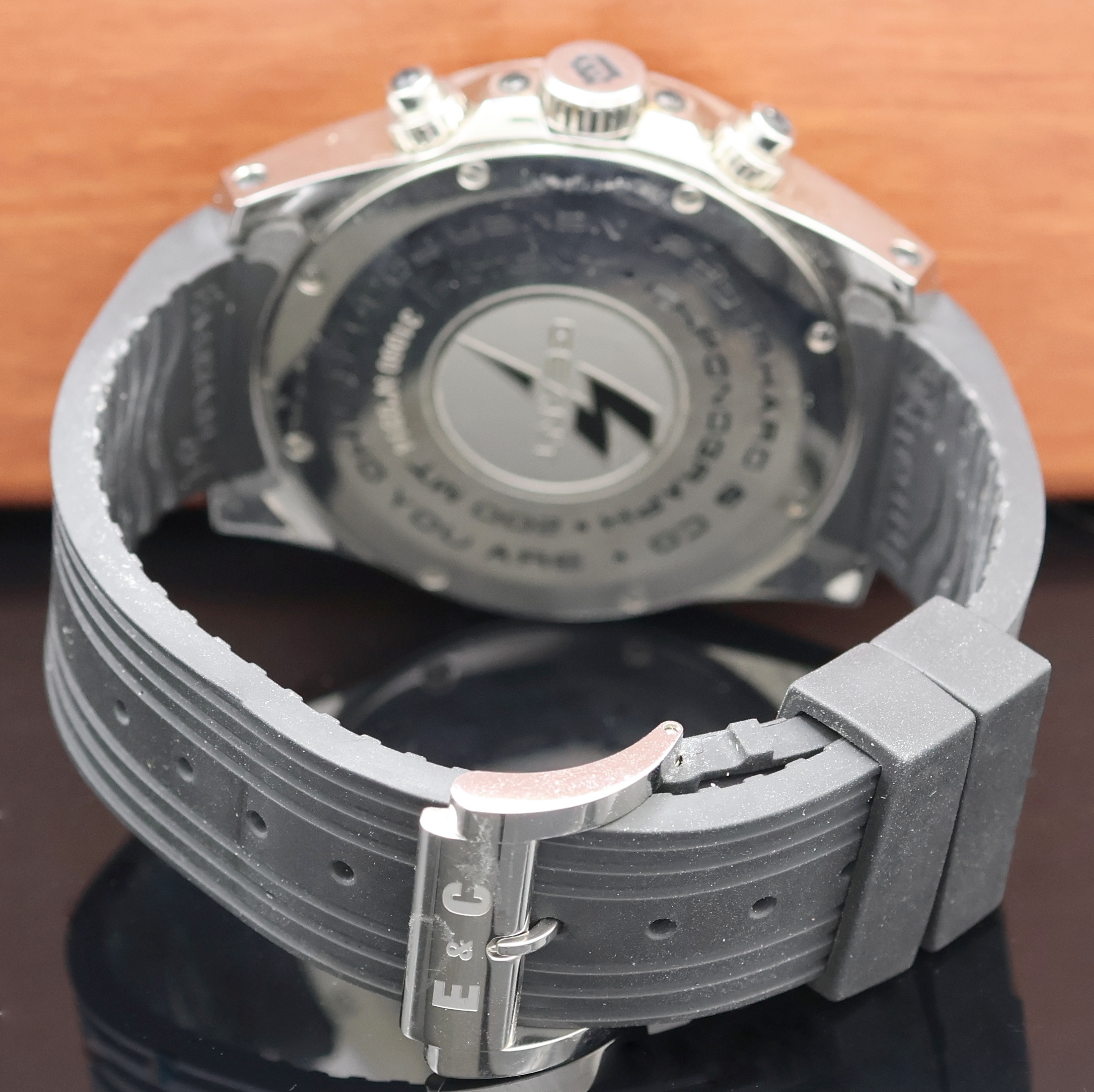 Detail c: EBERHARD & CO Chrono4 Geant Herrenchronograph Referenz 31060, Schweiz um 2010, Automatik, Edelstahlgeh. inkl. orig. Kautschukband m. Dornschl., Boden ...