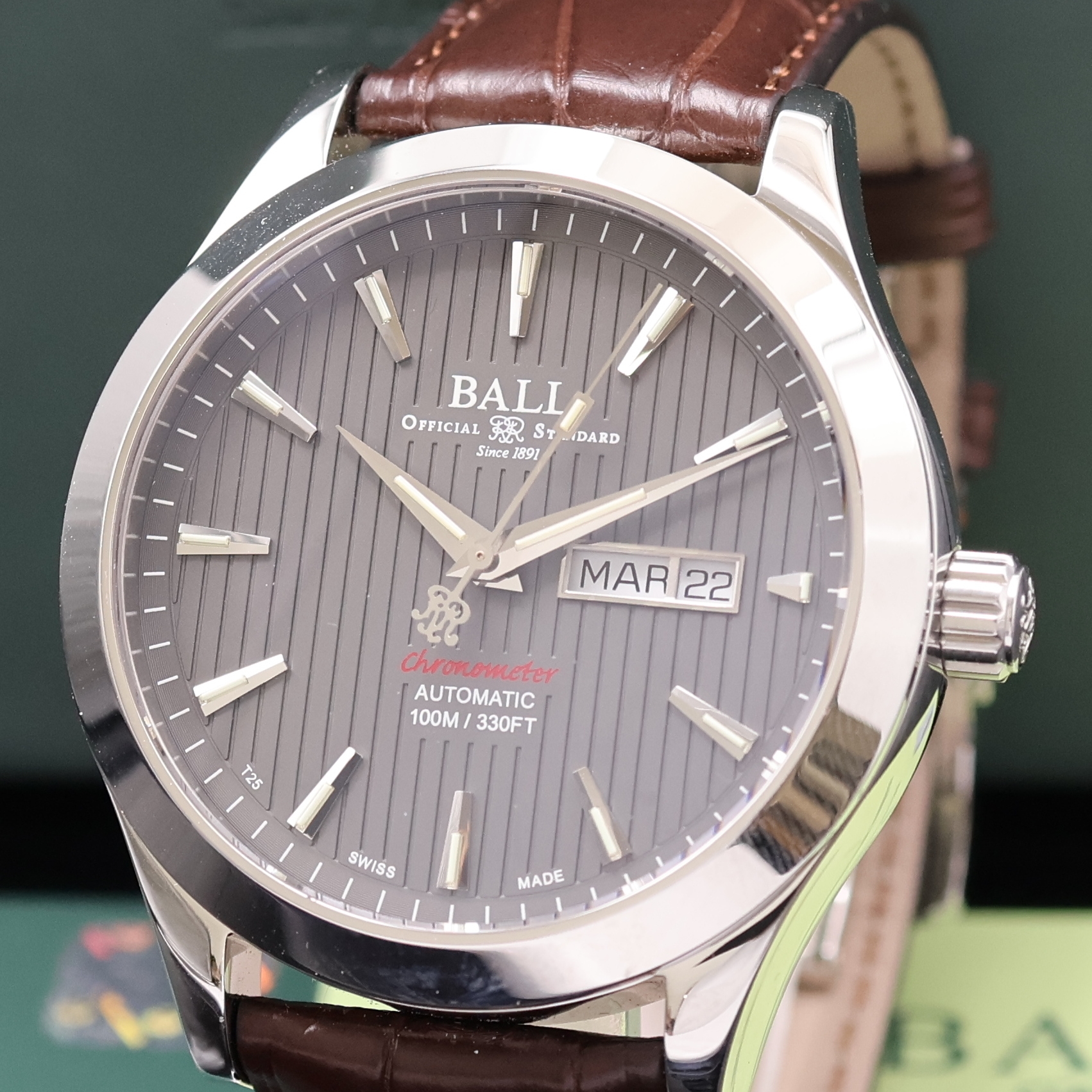 Detail a: BALL Engineer II Armbandchronometer Referenz NM2028C, Schweiz verk. lt. beil. Garantie 03/2016, Automatik, Edelstahlgeh. inkl. orig. Lederband m. ...
