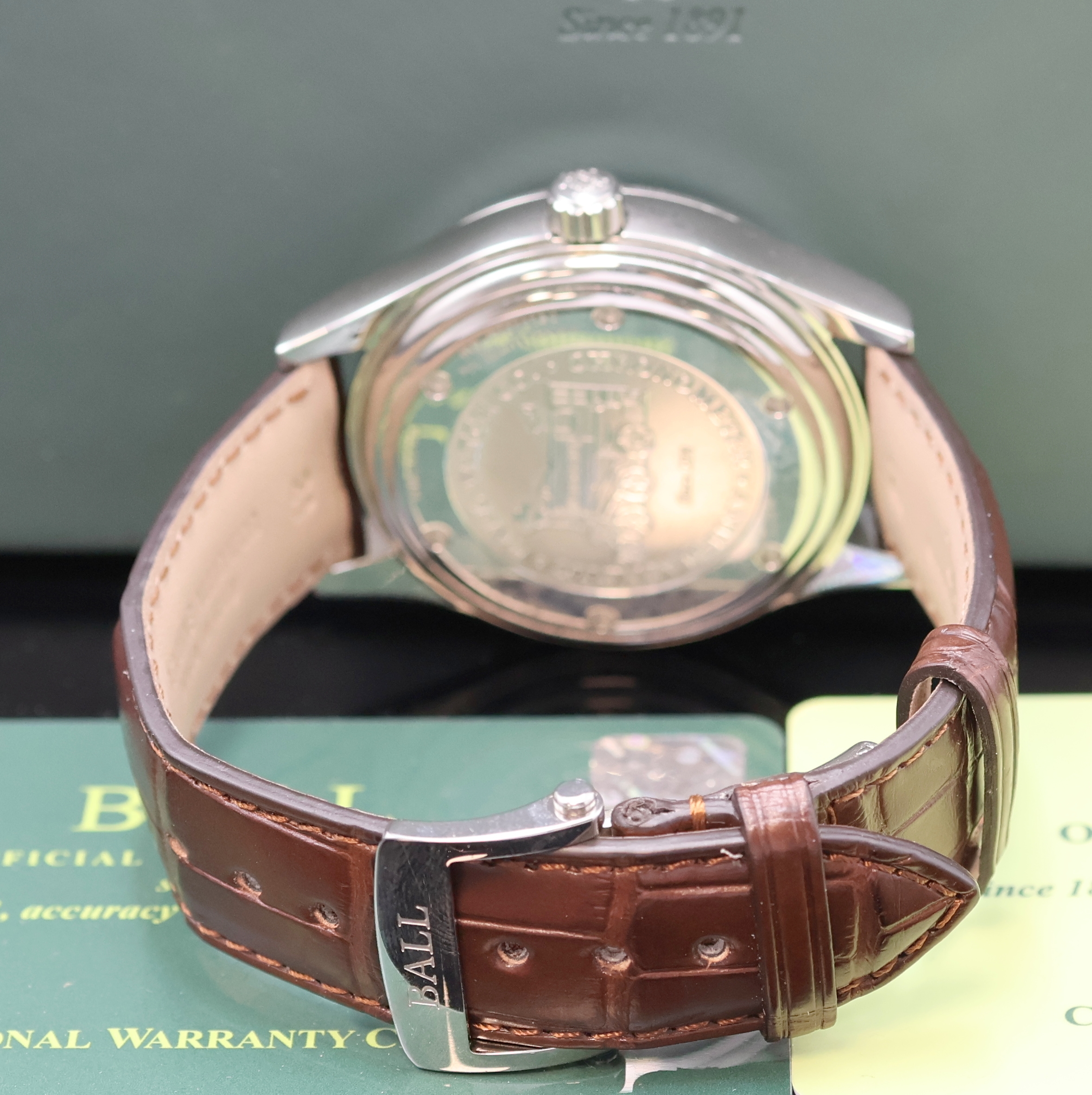 Detail b: BALL Engineer II Armbandchronometer Referenz NM2028C, Schweiz verk. lt. beil. Garantie 03/2016, Automatik, Edelstahlgeh. inkl. orig. Lederband m. ...