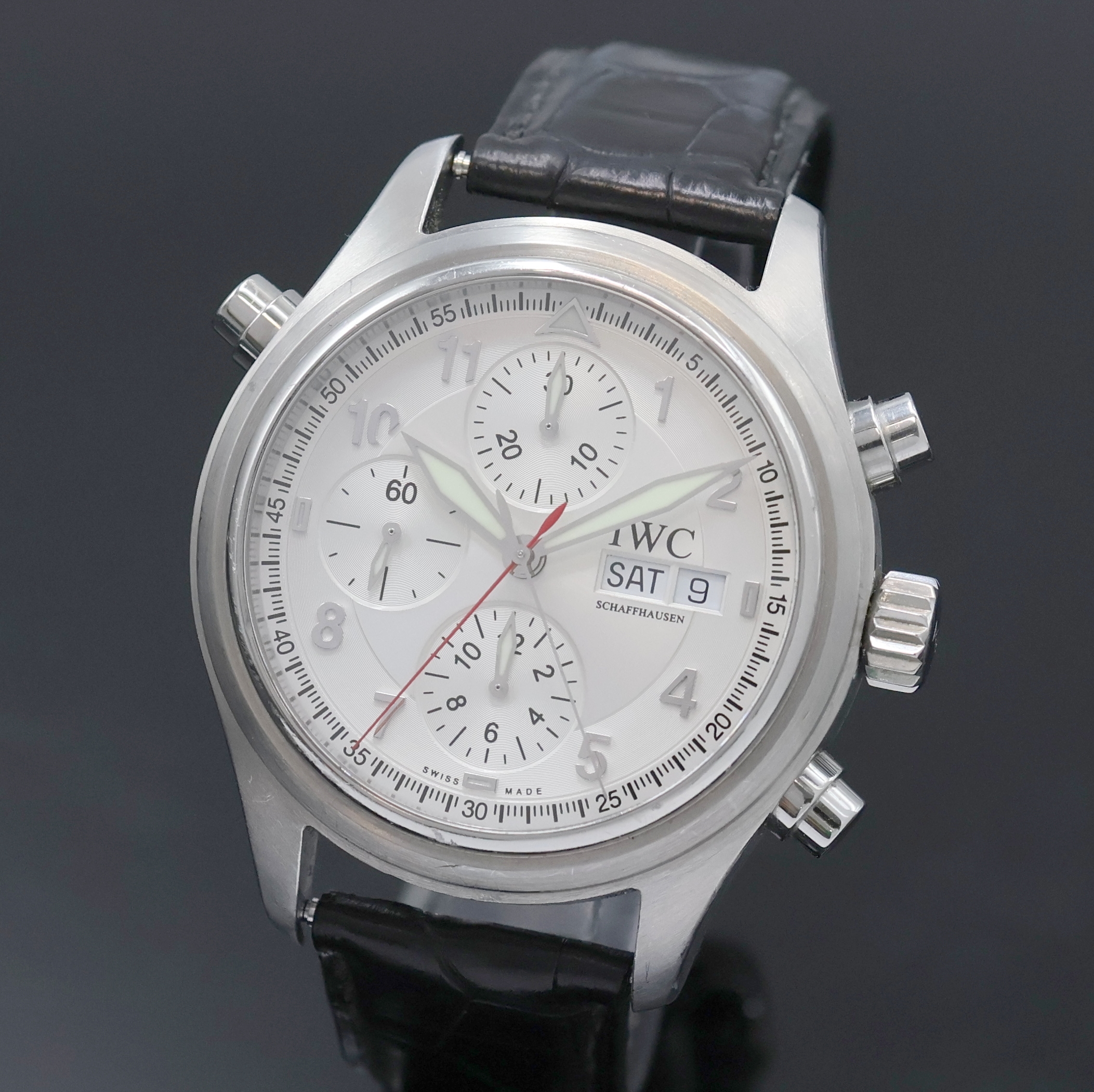 Detail a: IWC Der Doppelchronograph in Stahl Referenz 3713, Schweiz um 2000, Automatik, Boden u. Krone verschr., antimagn. Innengeh., orig. Lederband m. ...