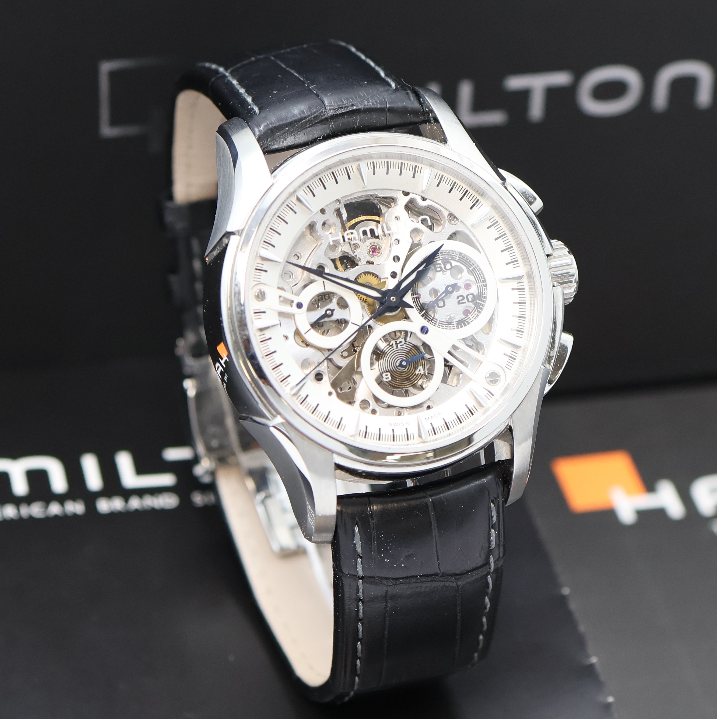 Detail b: HAMILTON Jazzmaster auf 999 Stück limitierter Armbandchronograph Referenz H326760, Schweiz um 2010, Automatik, beids. vergl. Stahlgeh. inkl. orig. ...