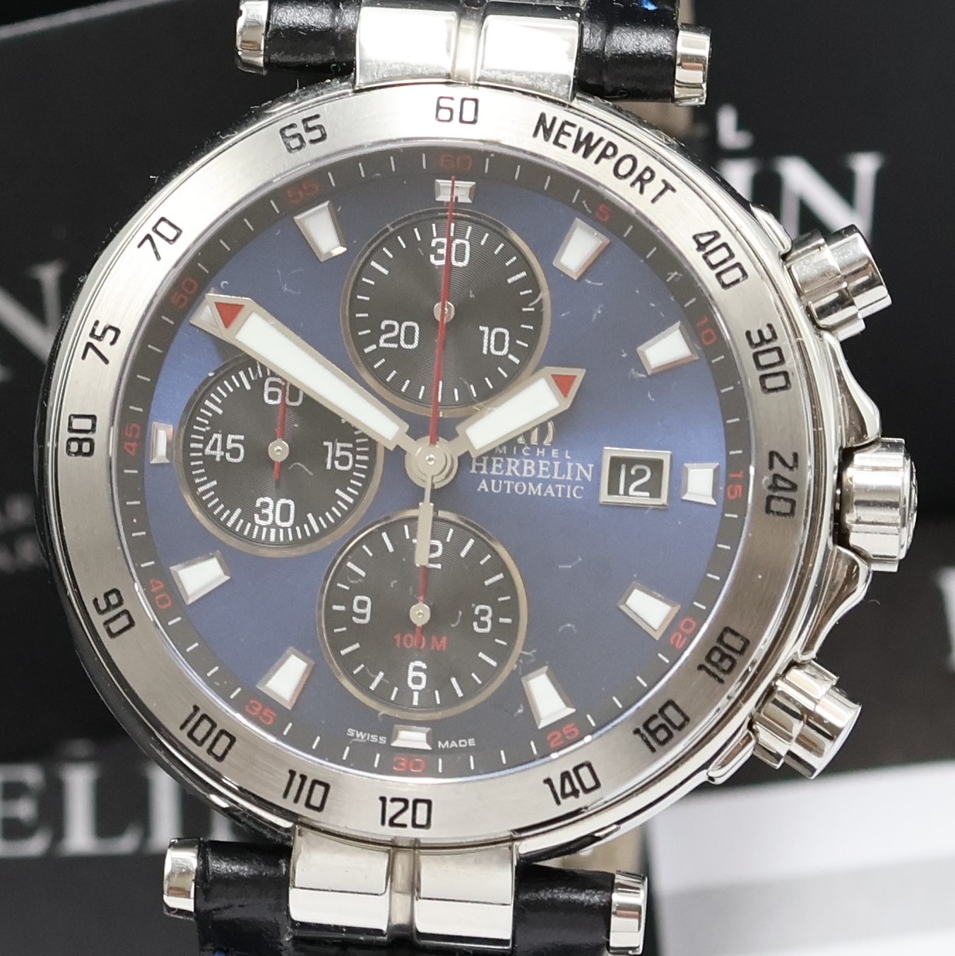 Detail a: MICHEL HERBELIN auf 500 Stück limitierter Armbandchronograph Referenz 255/A, Schweiz verk. lt. beil. Garantiekarte 10/2014, Automatik, beids. vergl. ...