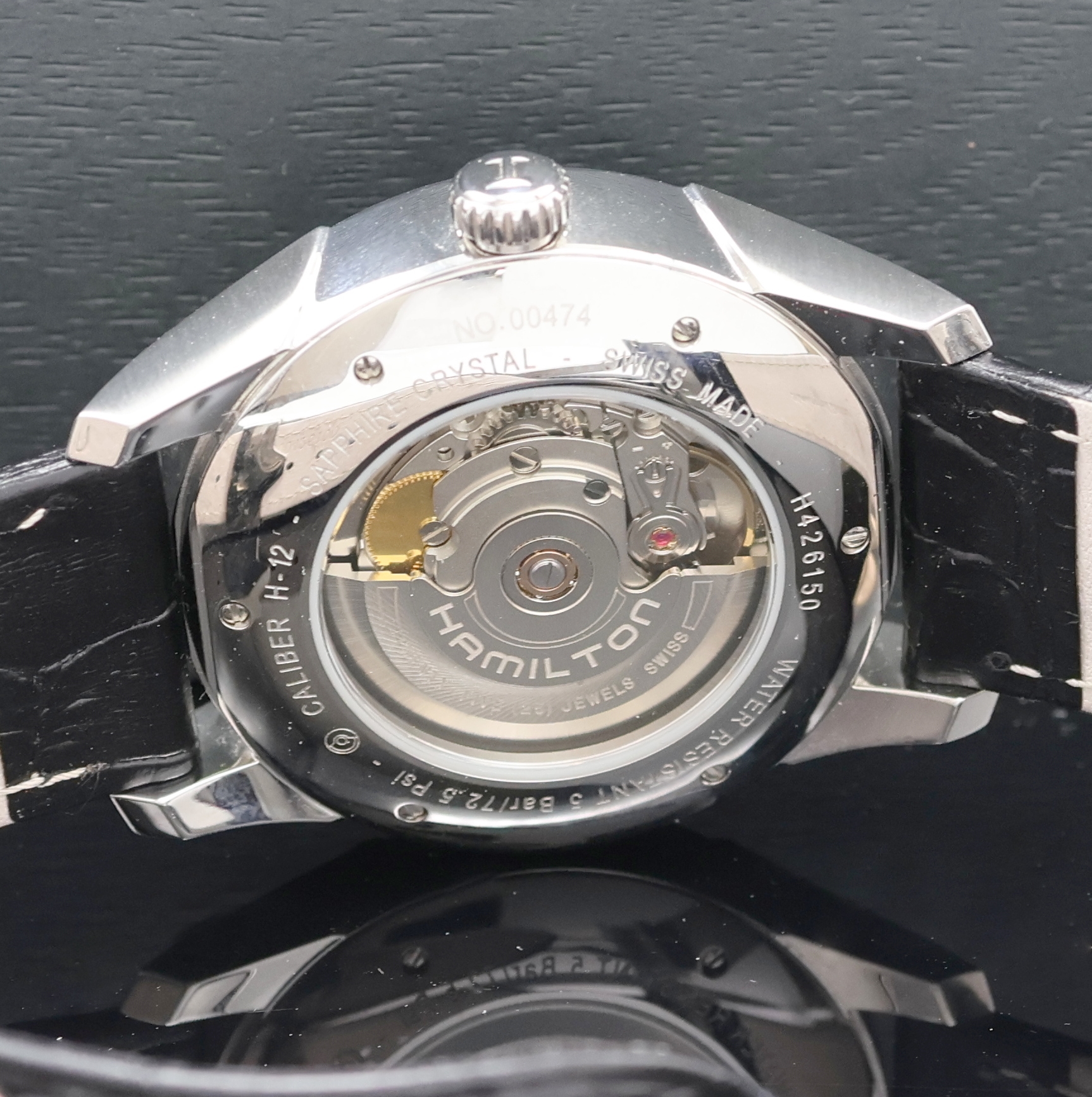 Detail e: HAMILTON Jazzmaster Regulateur Herrenarmbanduhr Referenz H426150, Schweiz um 2015, Automatik, beids. vergl. Stahlgeh. inkl. orig. Lederband m. ...