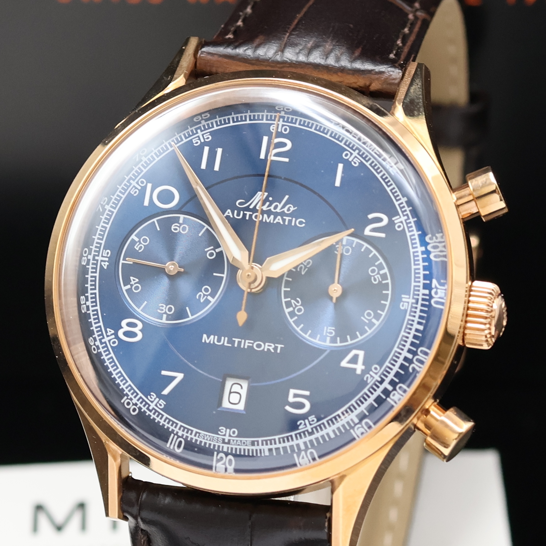Detail a: MIDO Multifort vergoldeter Armbandchronograph Referenz M040427A, Schweiz verk. lt. beil. Pap. 07/2021, Automatik, beids. vergl. Geh., Boden u. Krone ...