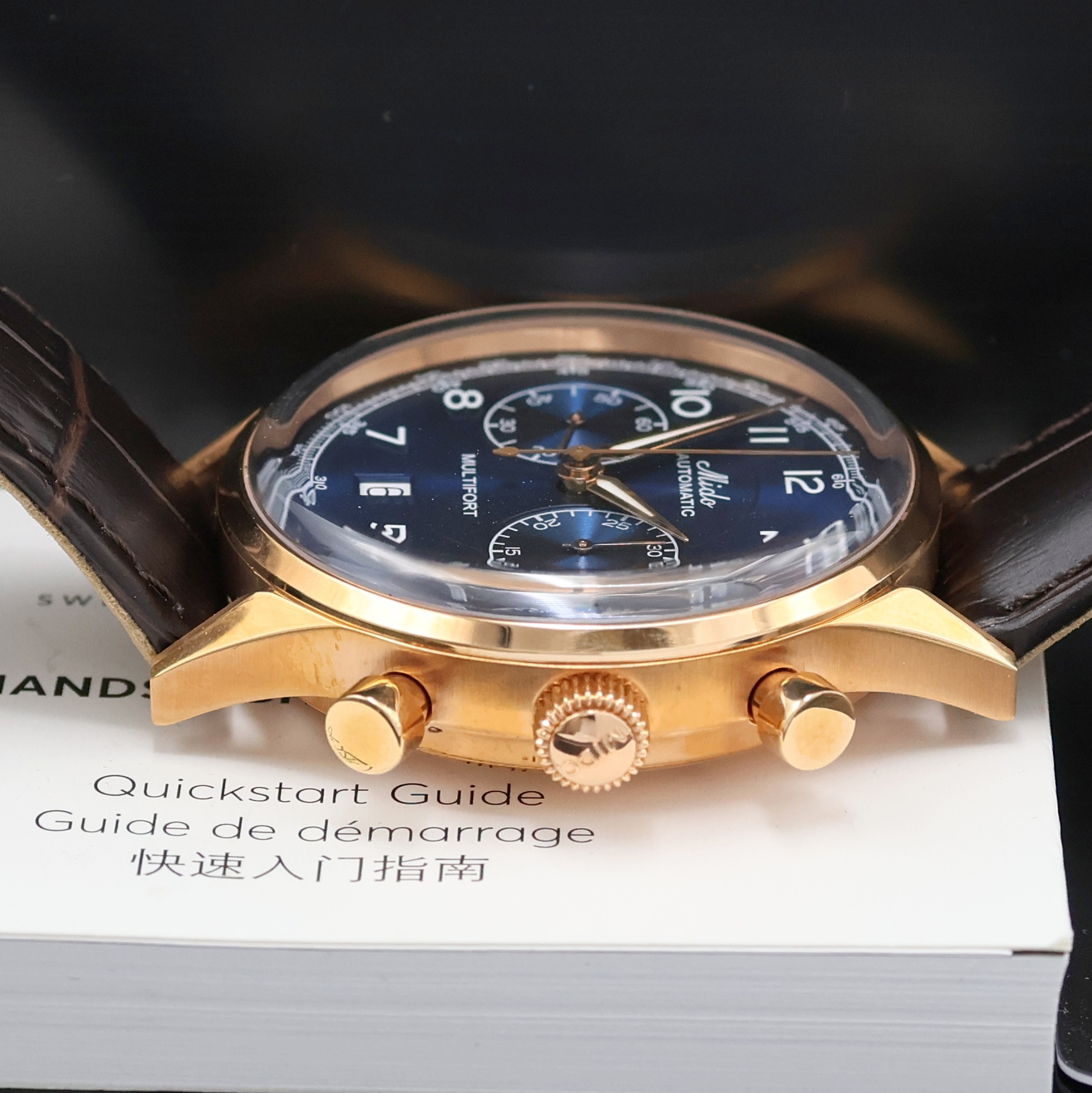 Detail d: MIDO Multifort vergoldeter Armbandchronograph Referenz M040427A, Schweiz verk. lt. beil. Pap. 07/2021, Automatik, beids. vergl. Geh., Boden u. Krone ...