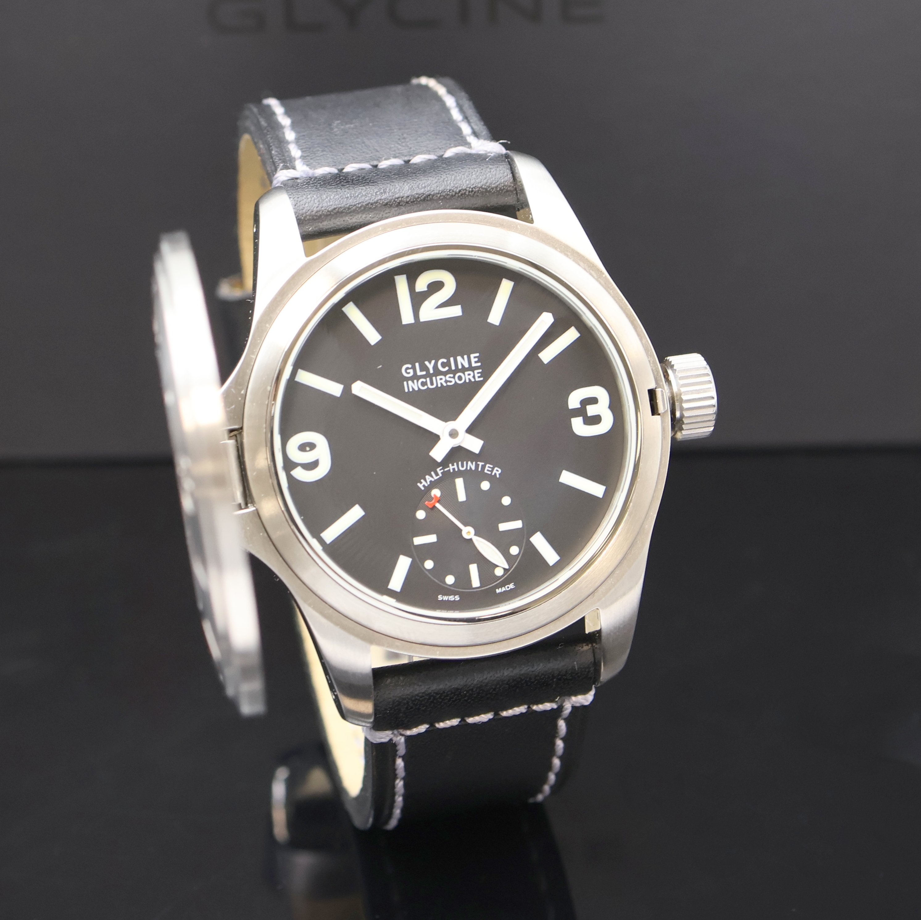 Detail d: GLYCINE Incursore Half Hunter auf 999 Stück limitierte Armbanduhr Referenz 3843, Schweiz um 2010, Handaufzug, beids. vergl. Edelstahlgeh., orig. ...