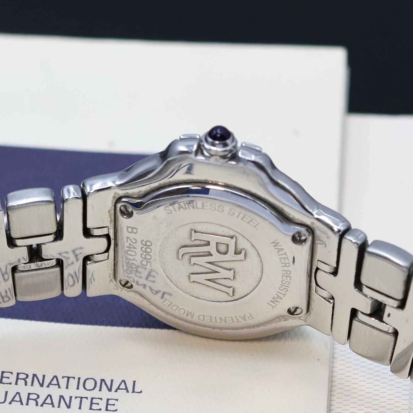 Detail f: RAYMOND WEIL Geneve Parsifal Armbanduhr Referenz 9995, Schweiz verk. lt. beil. Pap. 09/1998, quarz, Edelstahlgeh. inkl. Gliederband m. dopp. ...