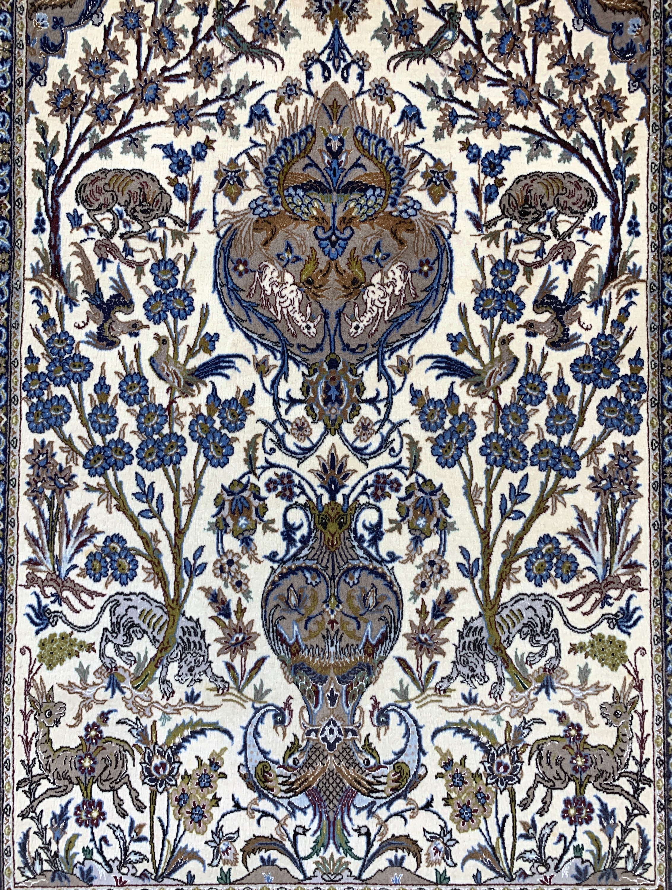 Detail b: Esfahan fein, Persien, Mitte 20.Jhd, Korkwolle mit und auf Seide, ca. 180 x 110 cm,ca. 1,0 Mio. Kn/qm, gereinigt, EHZ: 1-2