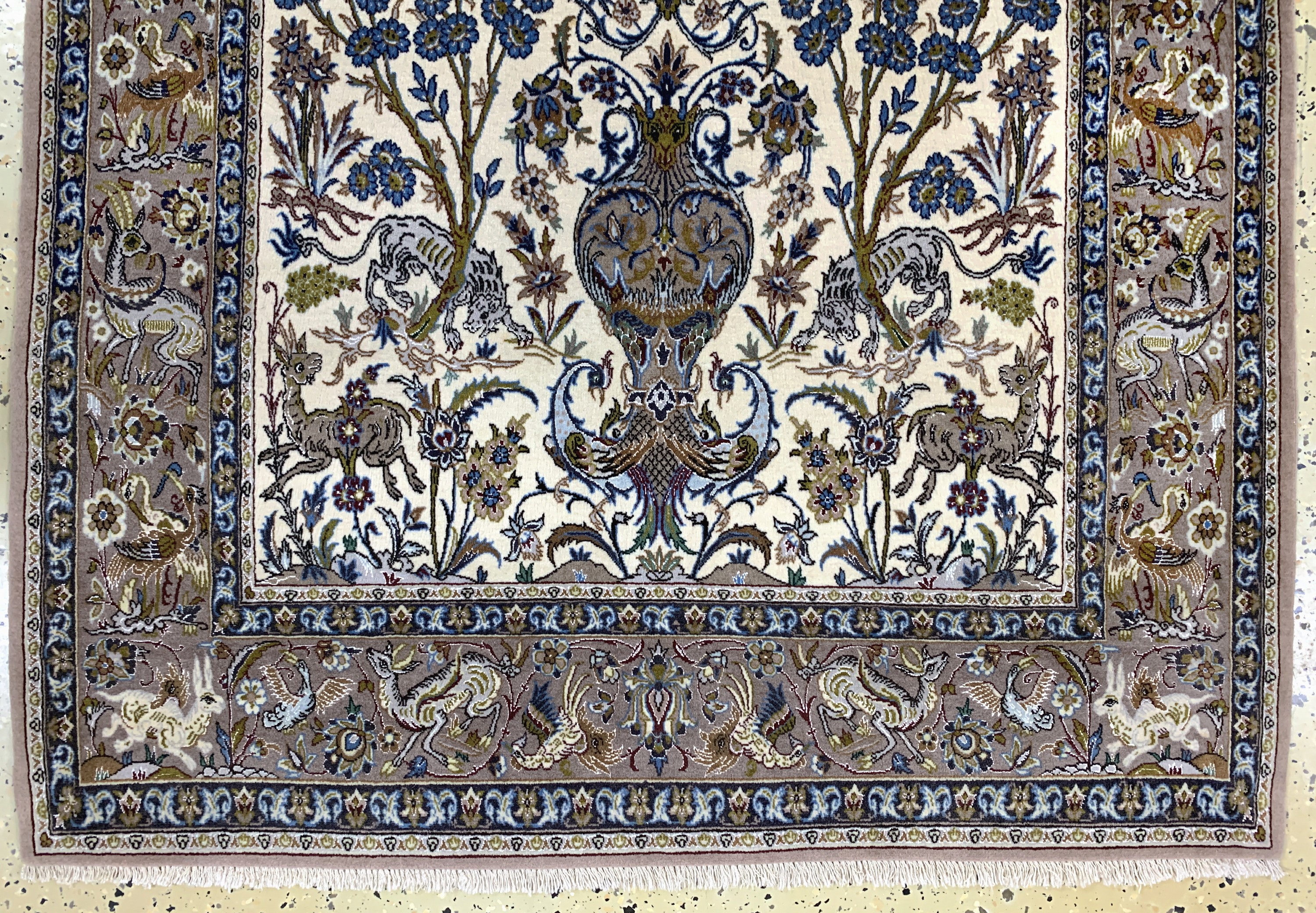 Detail c: Esfahan fein, Persien, Mitte 20.Jhd, Korkwolle mit und auf Seide, ca. 180 x 110 cm,ca. 1,0 Mio. Kn/qm, gereinigt, EHZ: 1-2