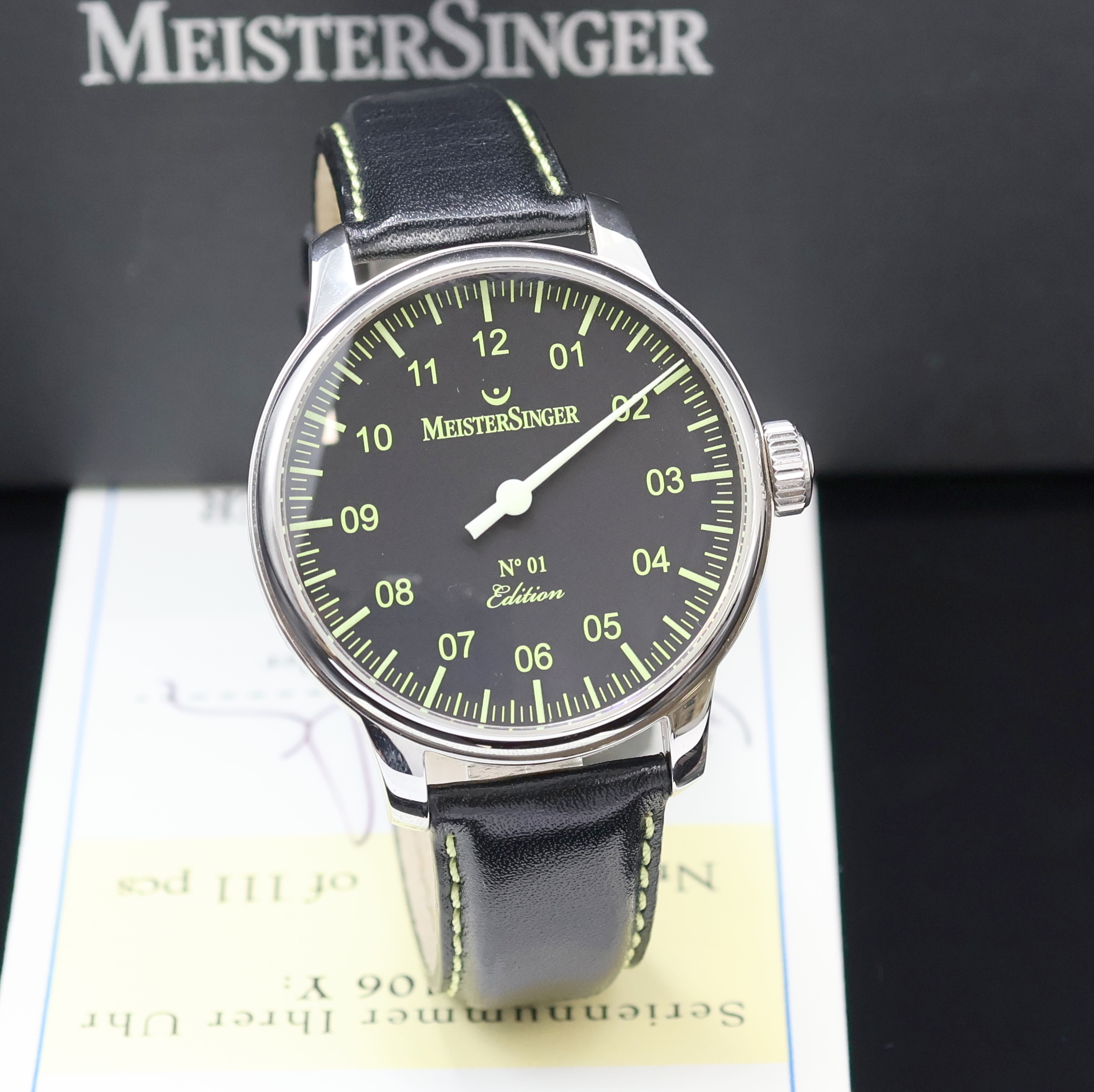 Detail b: MEISTERSINGER Edition 2006 auf 111 Stück limitierte Armbanduhr, Schweiz verk. lt. beil. Zertifikat 01/2010, Automatik, beids. vergl. Stahlgeh. inkl. ...