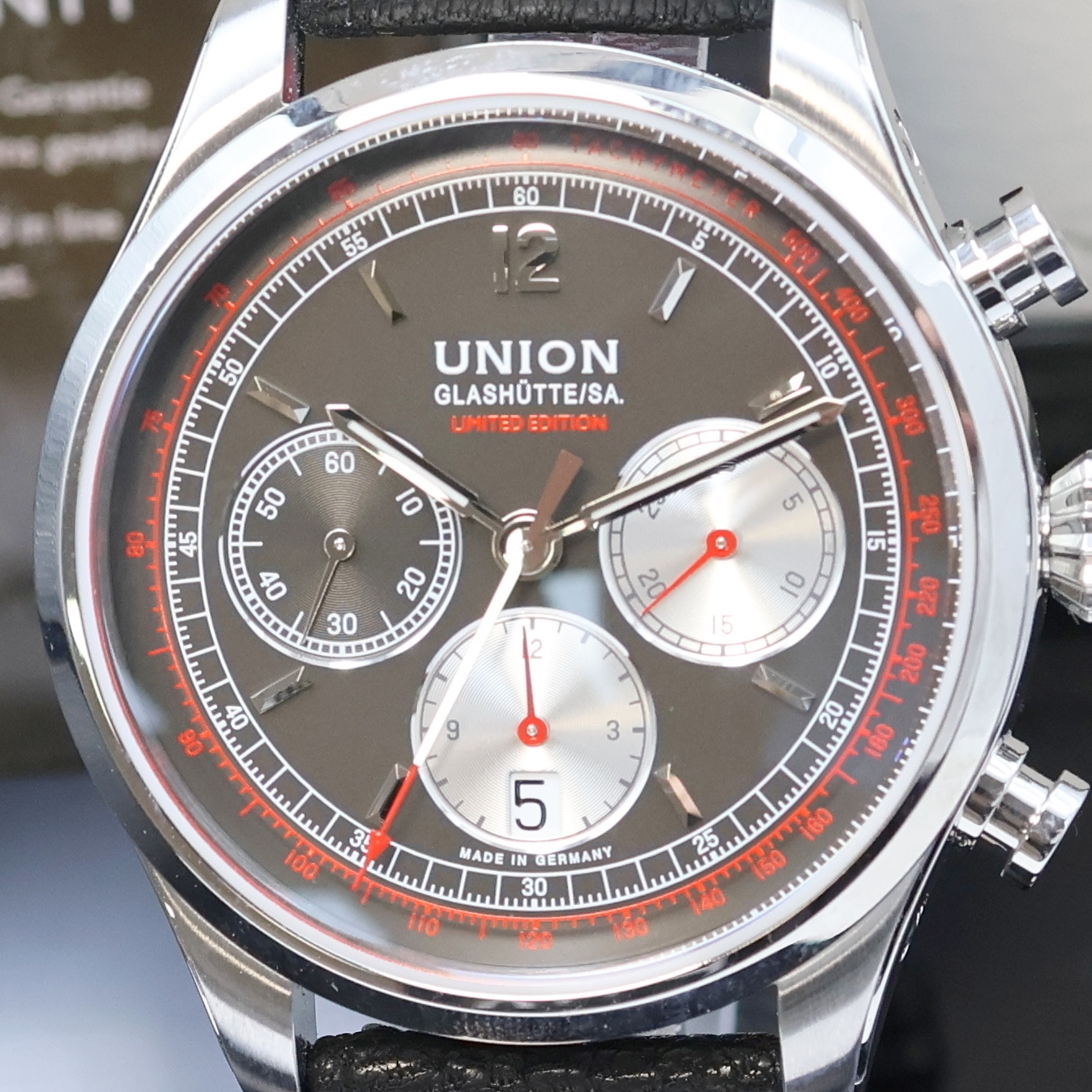Detail a: UNION GLASHÜTTE Belisar auf 200 Stück limitierter Armbandchronograph Referenz D009.427, Deutschland um 2015, Automatik, beids. vergl. Geh. inkl. ...