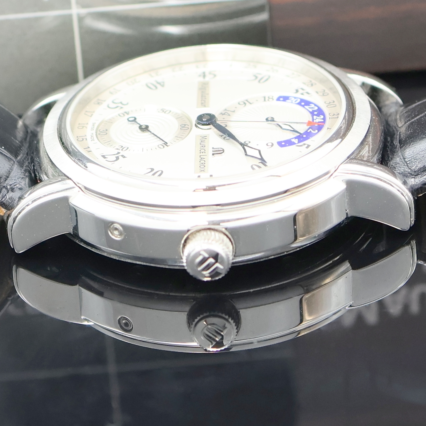 Detail d: MAURICE LACROIX Masterpiece Regulateur Herrenarmbanduhr Referenz MP6148, Schweiz verk. lt. beil. Garantiekarte 02/2007, Automatik, beids. vergl. ...