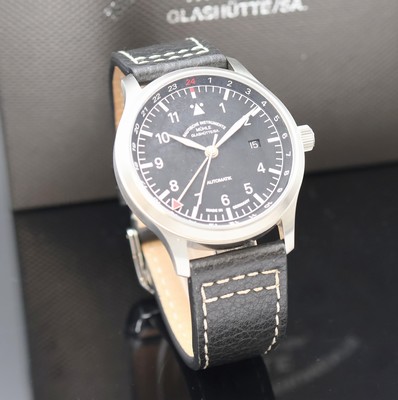 27024012b - NAUTISCHE INSTRUMENTE MÜHLE GLASHÜTTE Herrenarmbanduhr Referenz M1-37-90, Deutschland ...