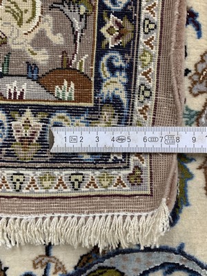 27024064e - Esfahan fein, Persien, Mitte 20.Jhd, Korkwolle mit und auf Seide, ca. 180 x 110 cm,ca. ...