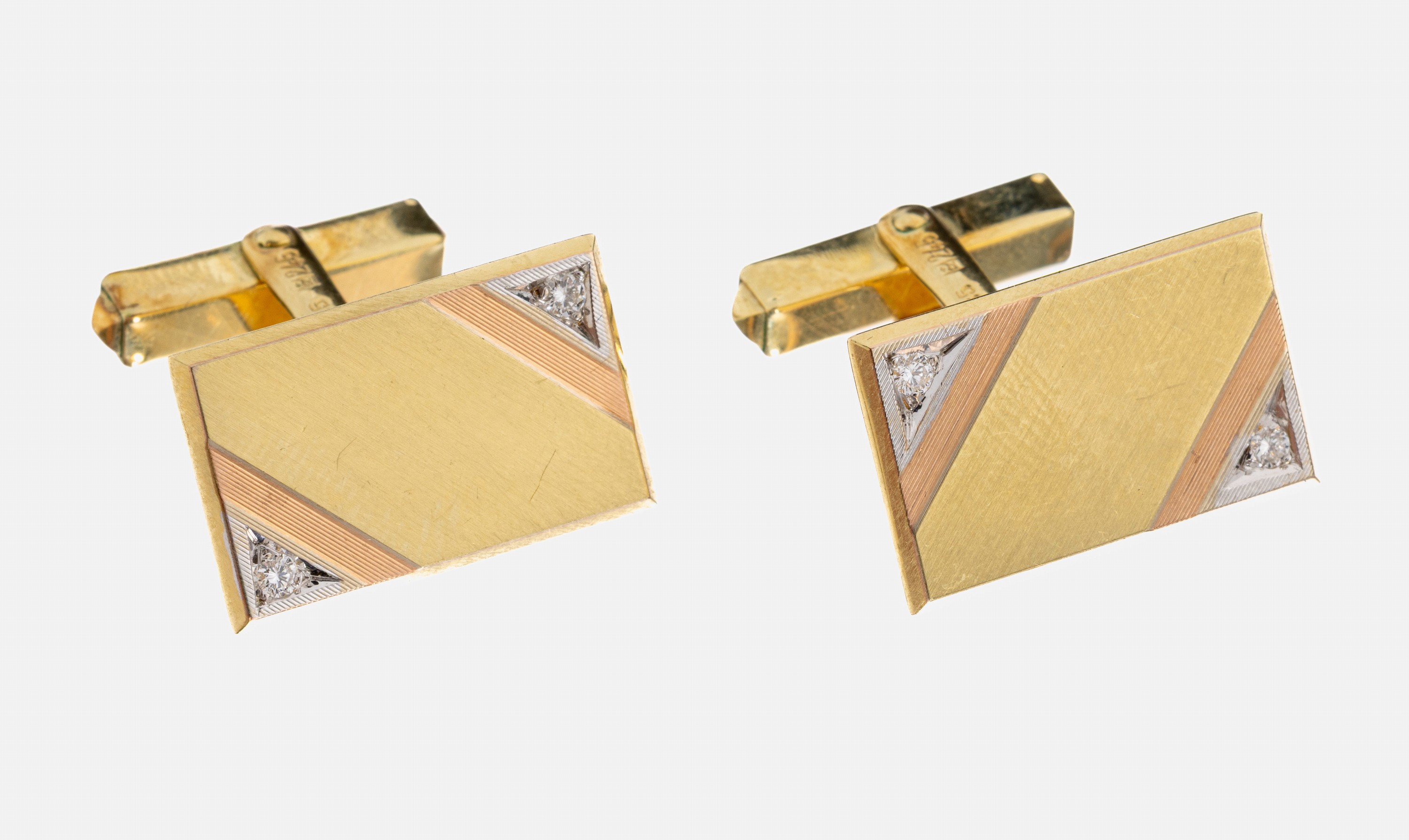 Image 27024226 - Paar 14 kt Gold Brillant-Manschettenknöpfe, GG/RG/WG 585/000, schlichte Platte, Ecken ...