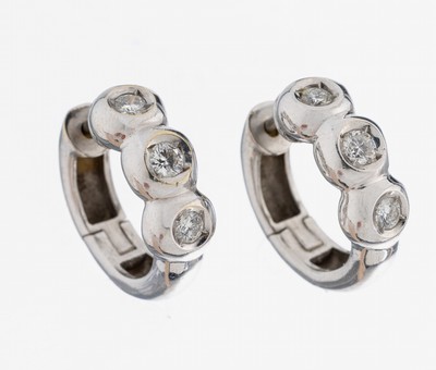 Image Paar 14 kt Gold Brillant-Ohrcreolen, WG 585/000, 6 Brillanten zus. ca. 0.50 ct Weiß/p, ...