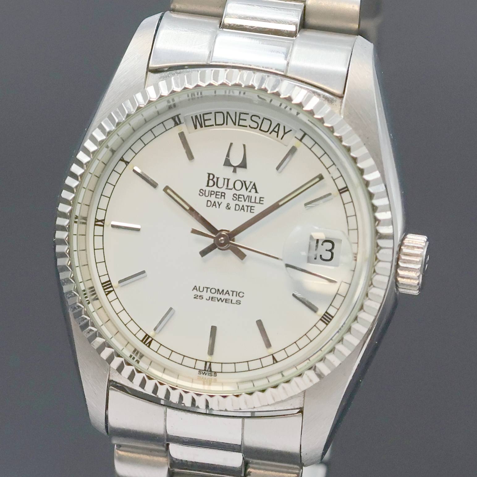 Detail a: BULOVA Super Seville Day-Date Herrenarmbanduhr in Stahl Referenz 33821, Schweiz verk. lt. beil. Garantie 11/1997, Automatik, beids. vergl. Geh., ...