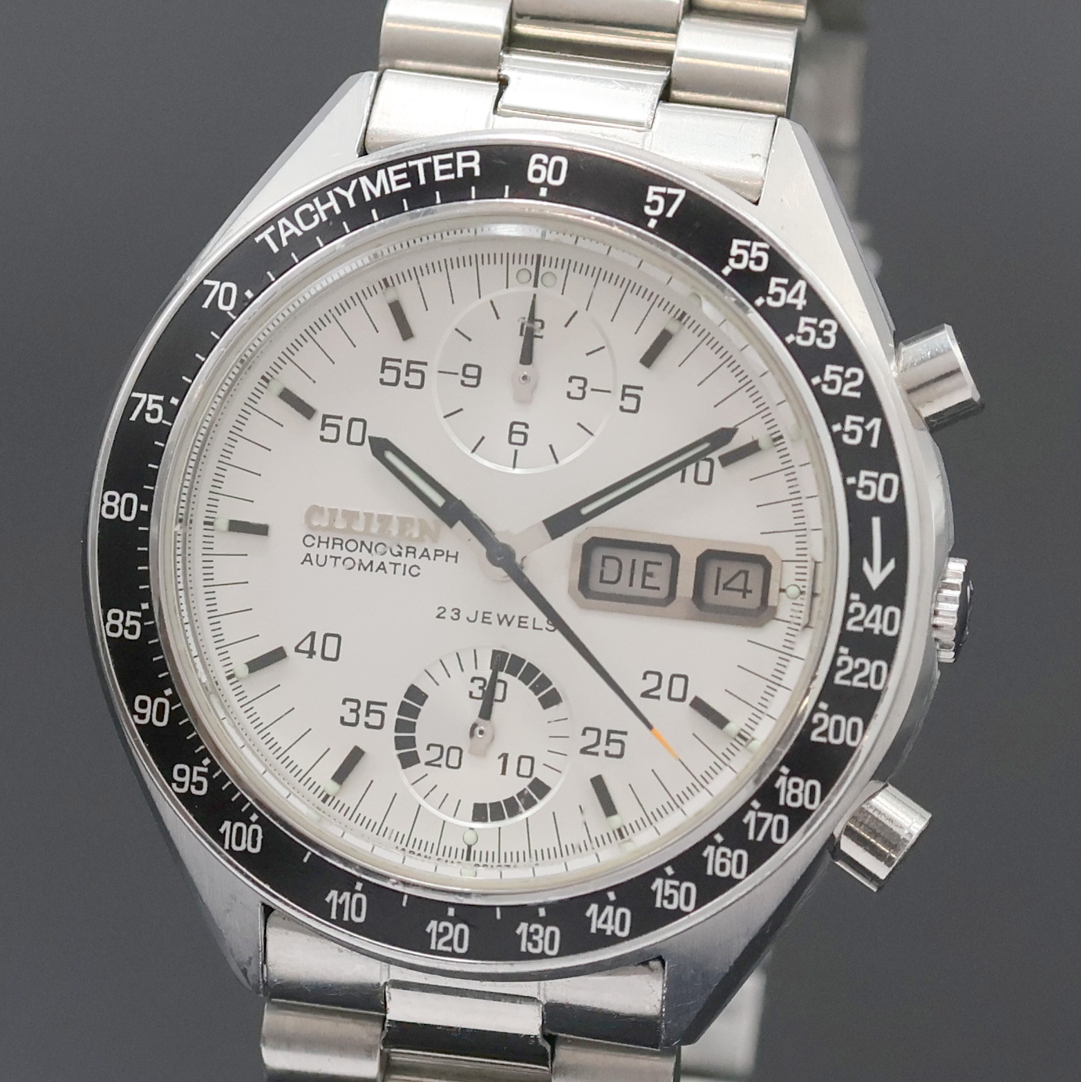 Detail a: CITIZEN Armbandchronograph mit Flyback in Stahl Referenz 67-9313, Japan um 1980, Automatik, Boden verschr., neutr. Stahlband m. Faltschl., Lünette ...