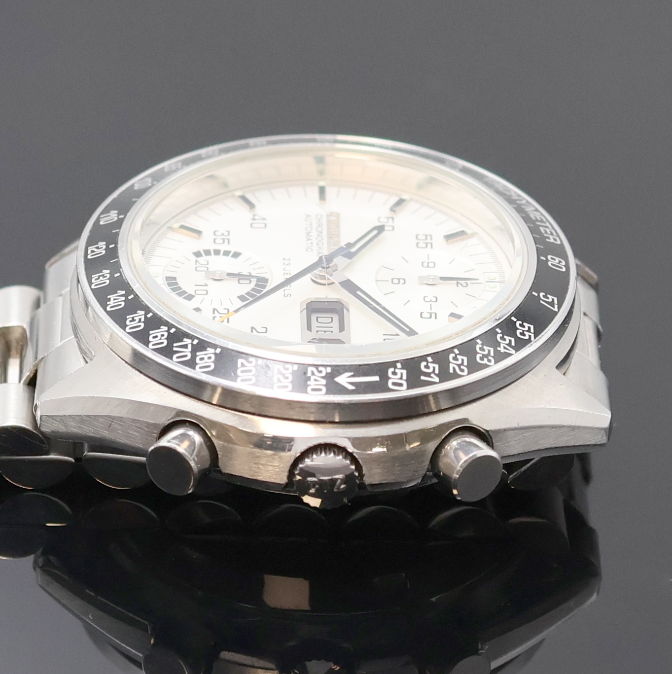 Detail b: CITIZEN Armbandchronograph mit Flyback in Stahl Referenz 67-9313, Japan um 1980, Automatik, Boden verschr., neutr. Stahlband m. Faltschl., Lünette ...