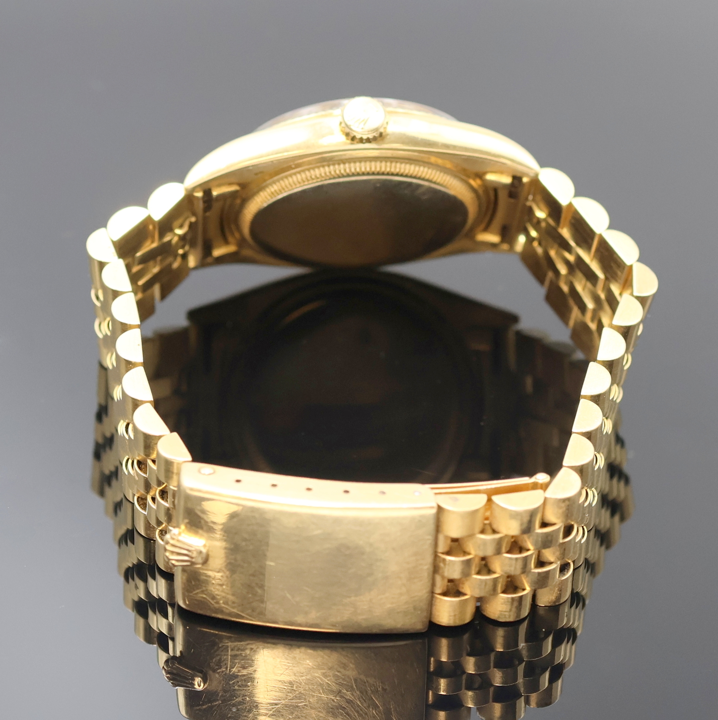 Detail b: ROLEX Oyster Perpetual Datejust Herrenarmbanduhr in GG 750/000 Referenz 6605, Schweiz um 1958, Automatik, Chronometer der Superlative inkl. orig. ...