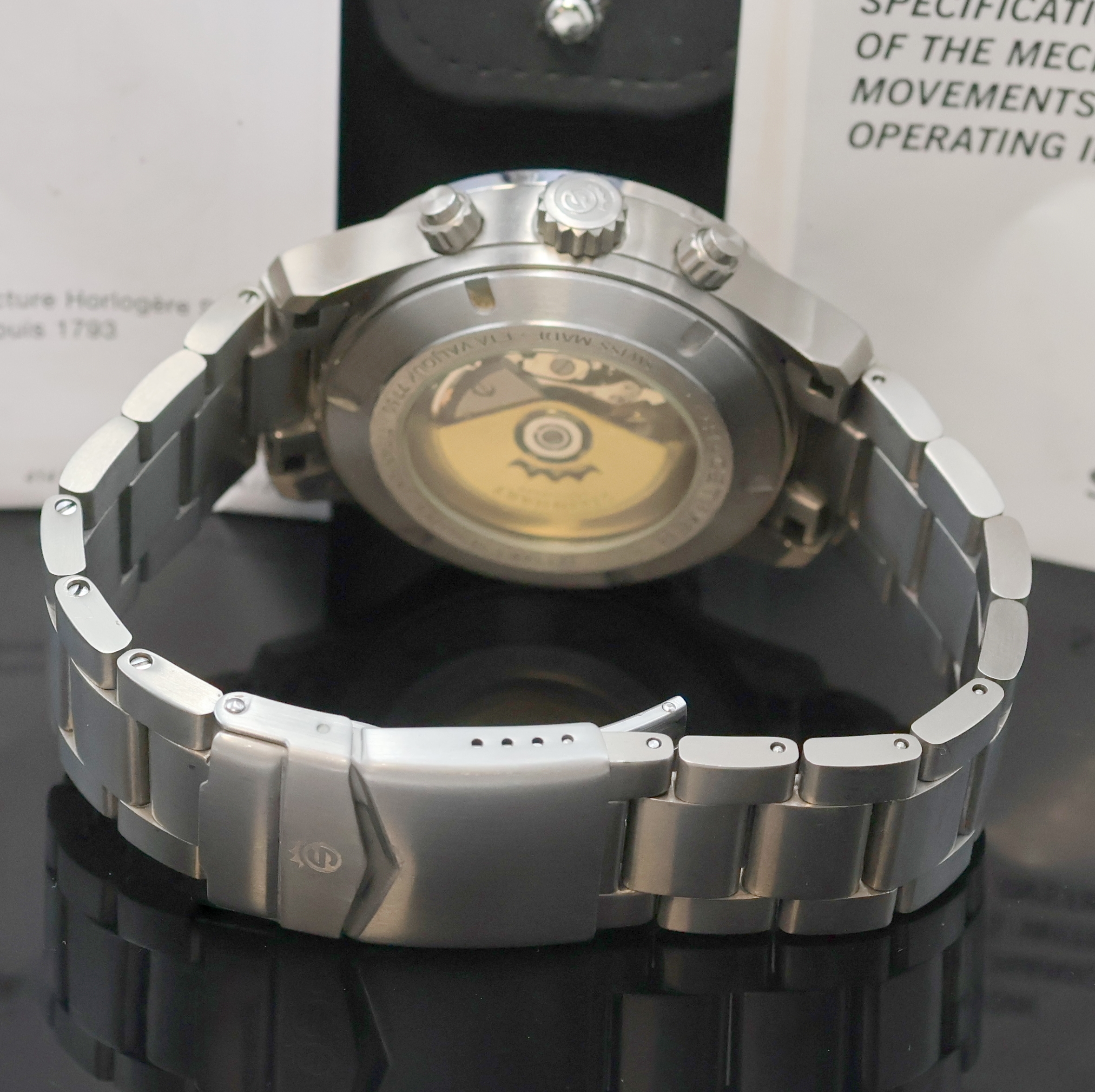 Detail b: STEINHART Racetimer Armbandchronograph in Titan, Schweiz verk. lt. beil. Pap. 04/2014, Automatik, beids. vergl. Geh., Boden, Krone u. Drücker ...