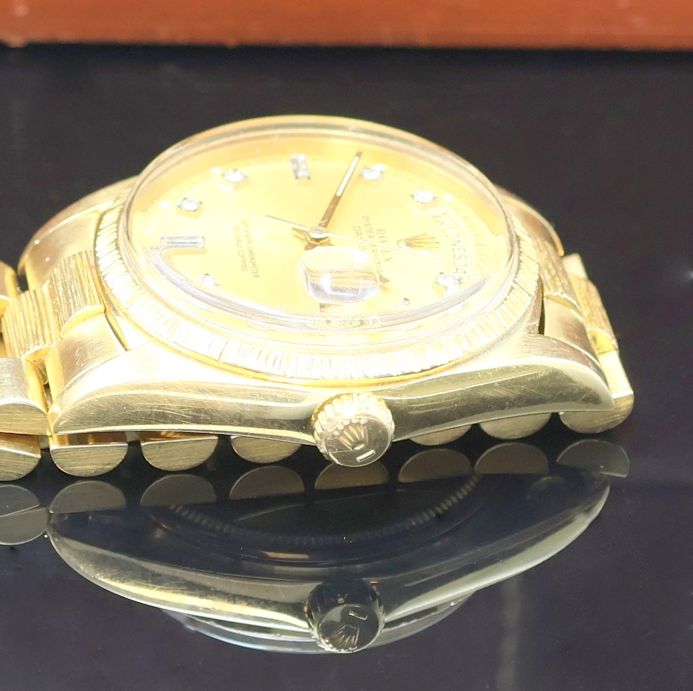 Detail d: ROLEX Oyster Perpetual Day-Date Herrenarmbanduhr Referenz 1807/1803, Schweiz um 1970, Automatik, Chronometer der Superlative in GG 750/000 inkl. ...