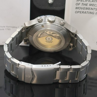 27024547b - STEINHART Racetimer Armbandchronograph in Titan, Schweiz verk. lt. beil. Pap. 04/2014, ...