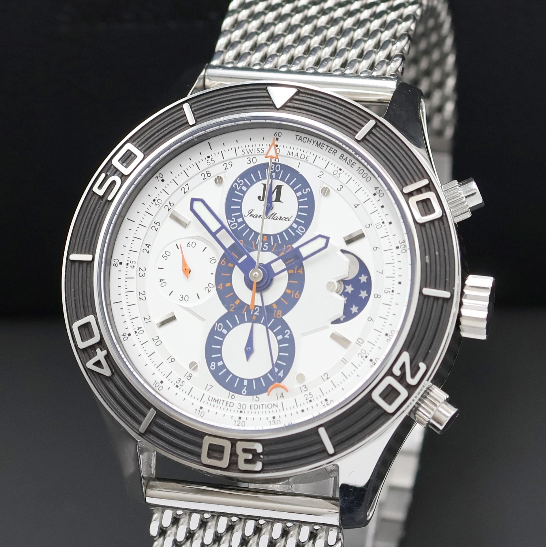 Detail a: JEAN MARCEL Mythos auf 100 Stück limitierter Armbandchronograph in Stahl/Carbon Referenz 60.288, Schweiz um 2010, Automatik, beids. vergl. Geh., ...