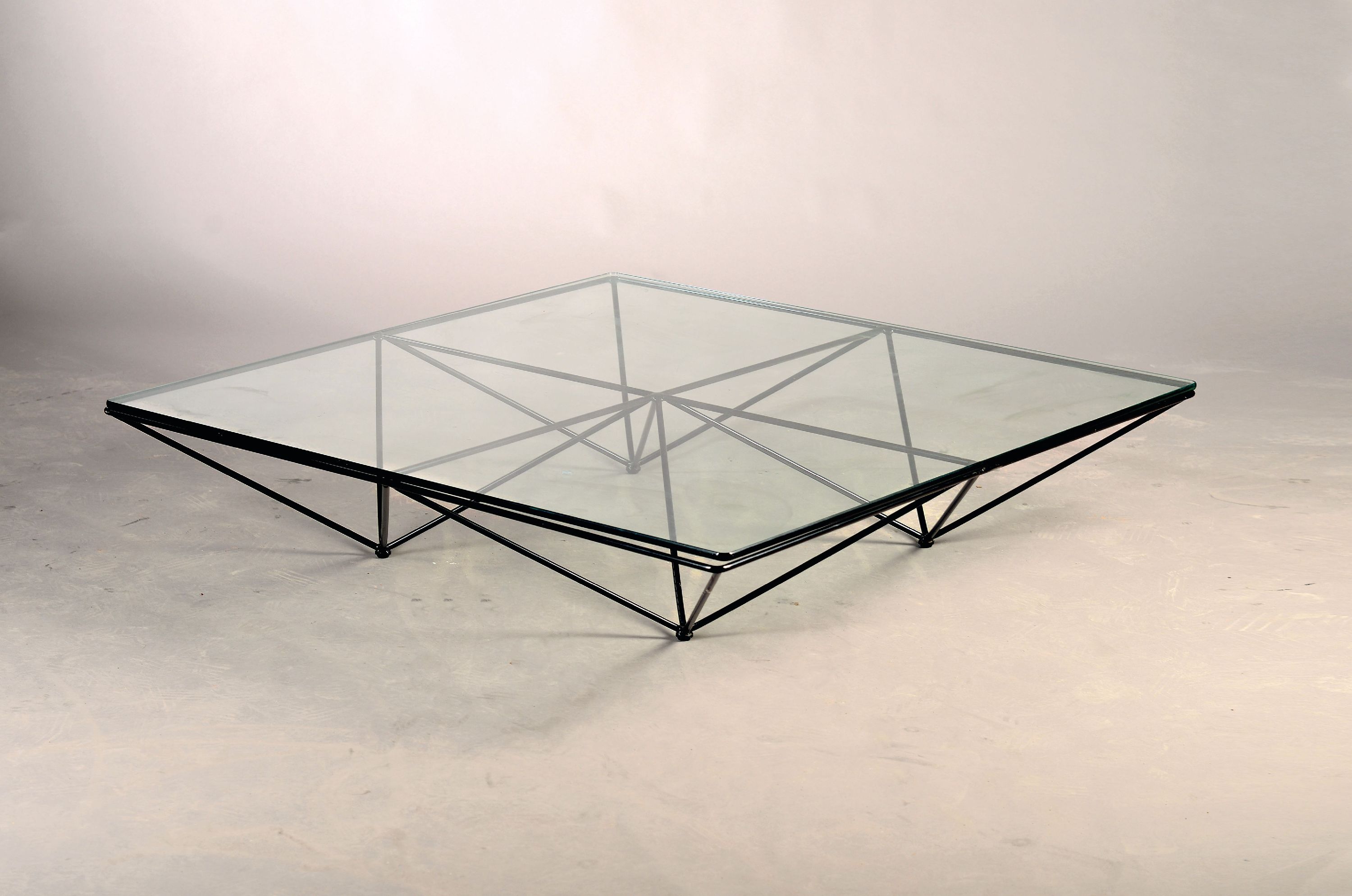 Image 27024800 - Coffee Table ´Alanda´, Paolo Piva (1950-2017) für B&B Italia, Entwurf 1981, Ausführung ...