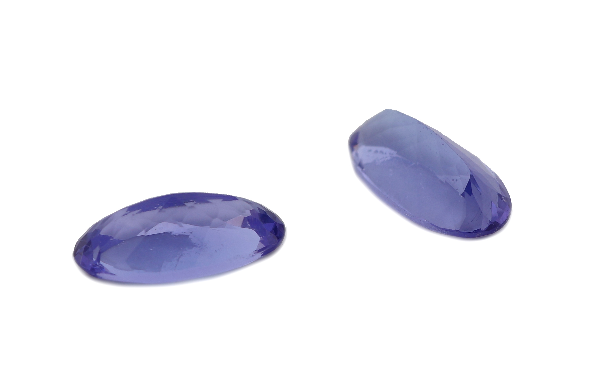 Detail a: Lot 2 lose Tansanite, zus. ca. 1.43 ct, ovalfacett.