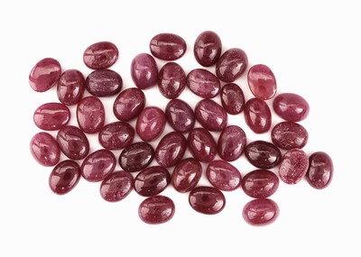 Image Lot lose Rubin-Cabochons, zus. ca. 70.53 ct, versch. Größen und Farbnuancen ...