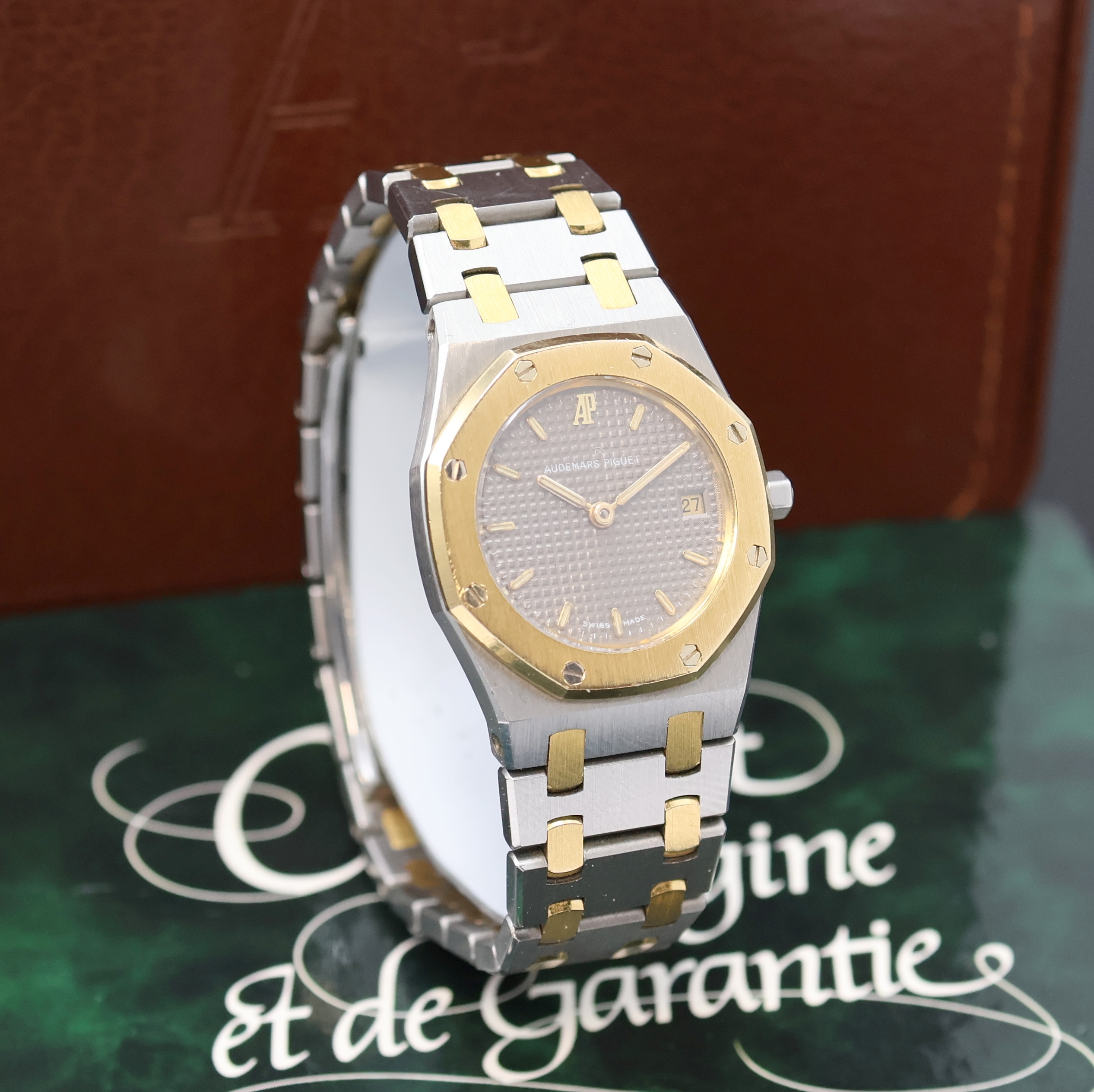 Detail b: AUDEMARS PIGUET Royal Oak Damenarmbanduhr in Stahl/Gold, Schweiz lt. beil. Pap. verk. 02/2004, quarz, unpoliertes Geh. inkl. orig. Gliederband m. ...