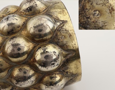 27025411b - Traubenpokal, NERESHEIMER, Hanau um 1900, Silber gepr., part. verg., getriebener und ...